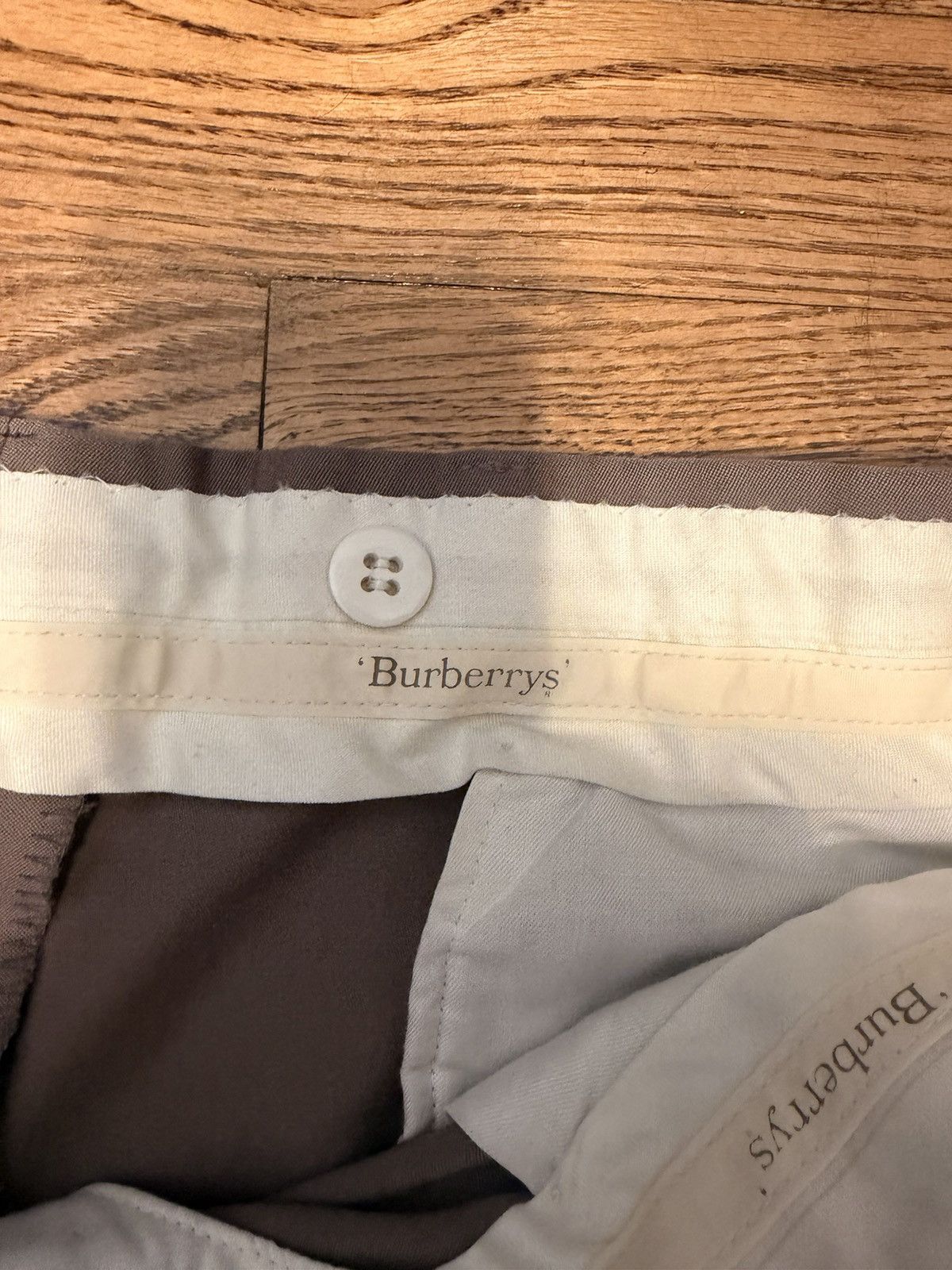 Burberry Vintage Burberrys Men’s Pants Chino Trouser Size 35 Size US 35 - 2 Thumbnail