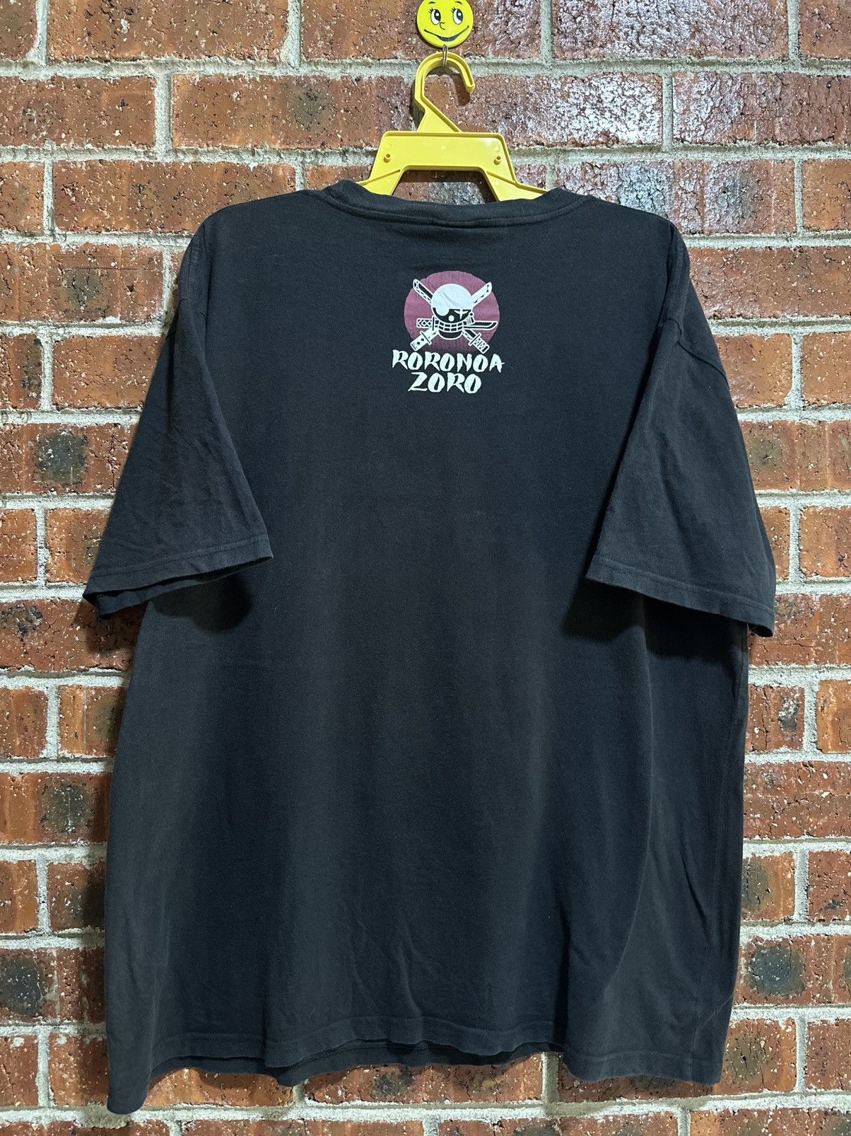 Japanese Brand × One Piece × Vintage Vintage Roronoa Zoro Faded Tee Size US XXL / EU 58 / 5 - 7 Thumbnail