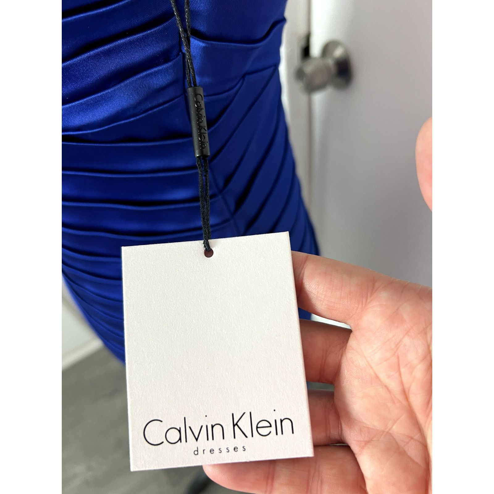 Calvin Klein Calvin Klein royal blue v neck ruched cocktail dress Sz 6 Size M / US 6-8 / IT 42-44 - 12 Thumbnail