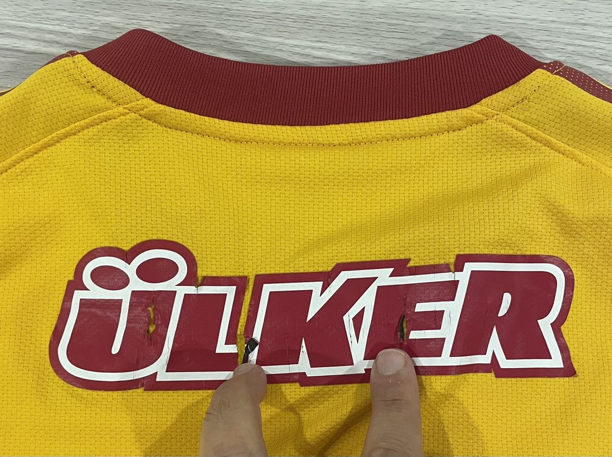 Nike Nike 2011/12 FC Galatasaray Soccer Jersey Men’s Size Large Size US L / EU 52-54 / 3 - 8 Thumbnail