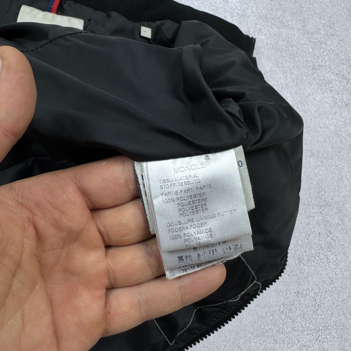Moncler Women`s Moncler Nylon Puffer Jacket Authentic Size 1 / S-M Size M / US 6-8 / IT 42-44 - 13 Thumbnail