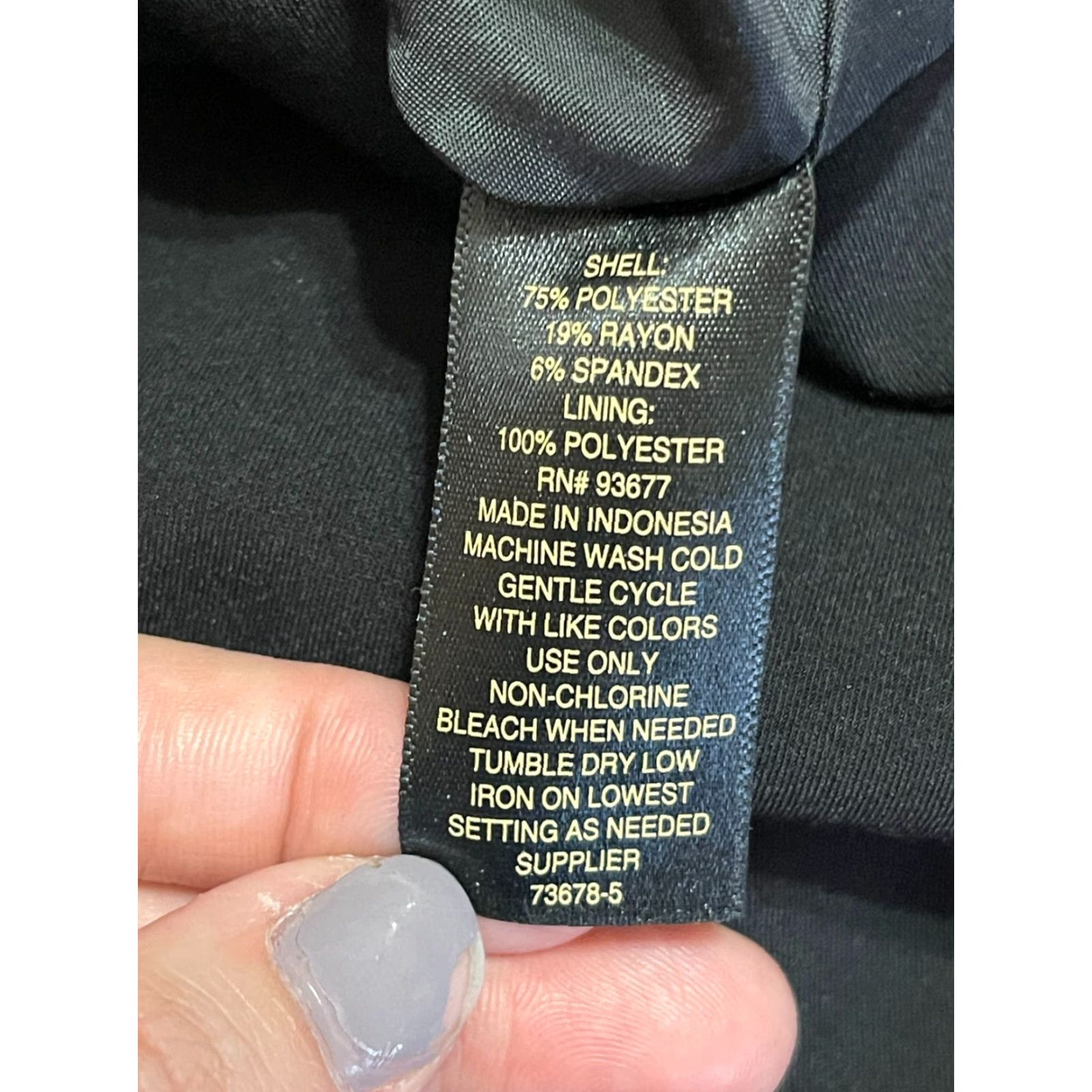 Worthington Worthington Skirt Women’s Size 10 Black Zip on the Side Flowy Hem Casual Short Skirt Pencil Style Women Size 32" / US 10 / IT 46 - 7 Thumbnail