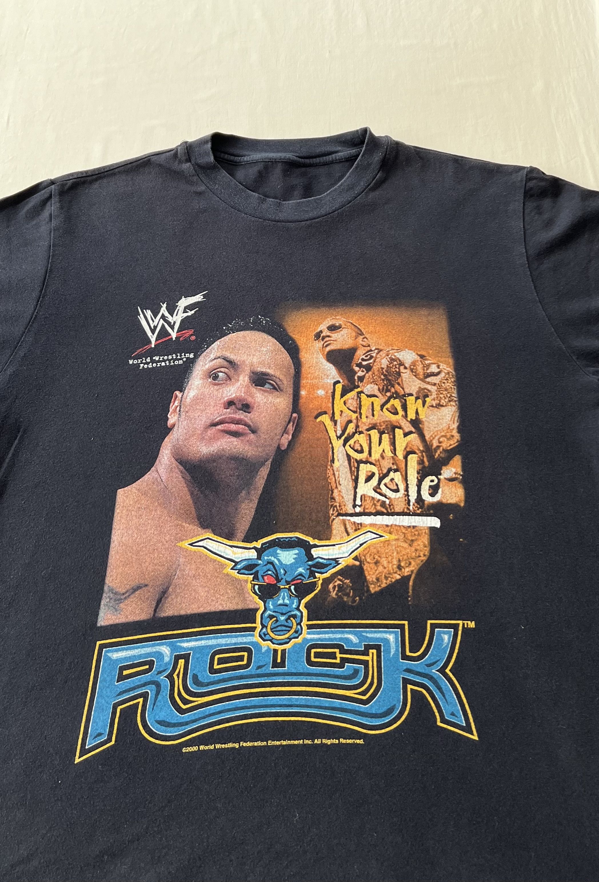 WWE Vintage 2000 The Rock Dwayne Johnson WWE Black T-shirt Size US M / EU 48-50 / 2 - 5 Thumbnail