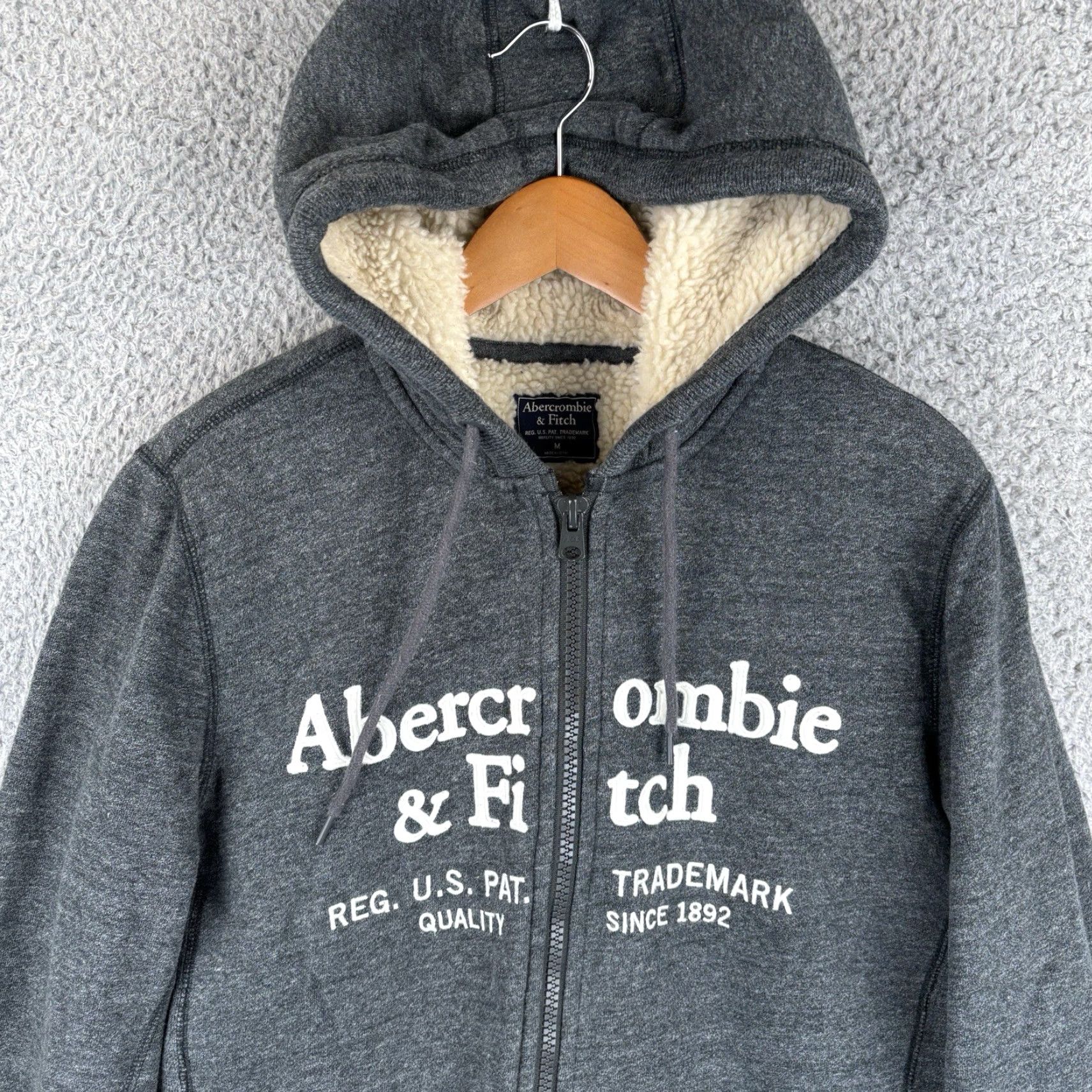 Abercrombie & Fitch VINTAGE Abercrombie & Fitch Hoodie Mens Medium Gray Sherpa Lined Spellout Jacket Y2K Size US M / EU 48-50 / 2 - 2 Thumbnail