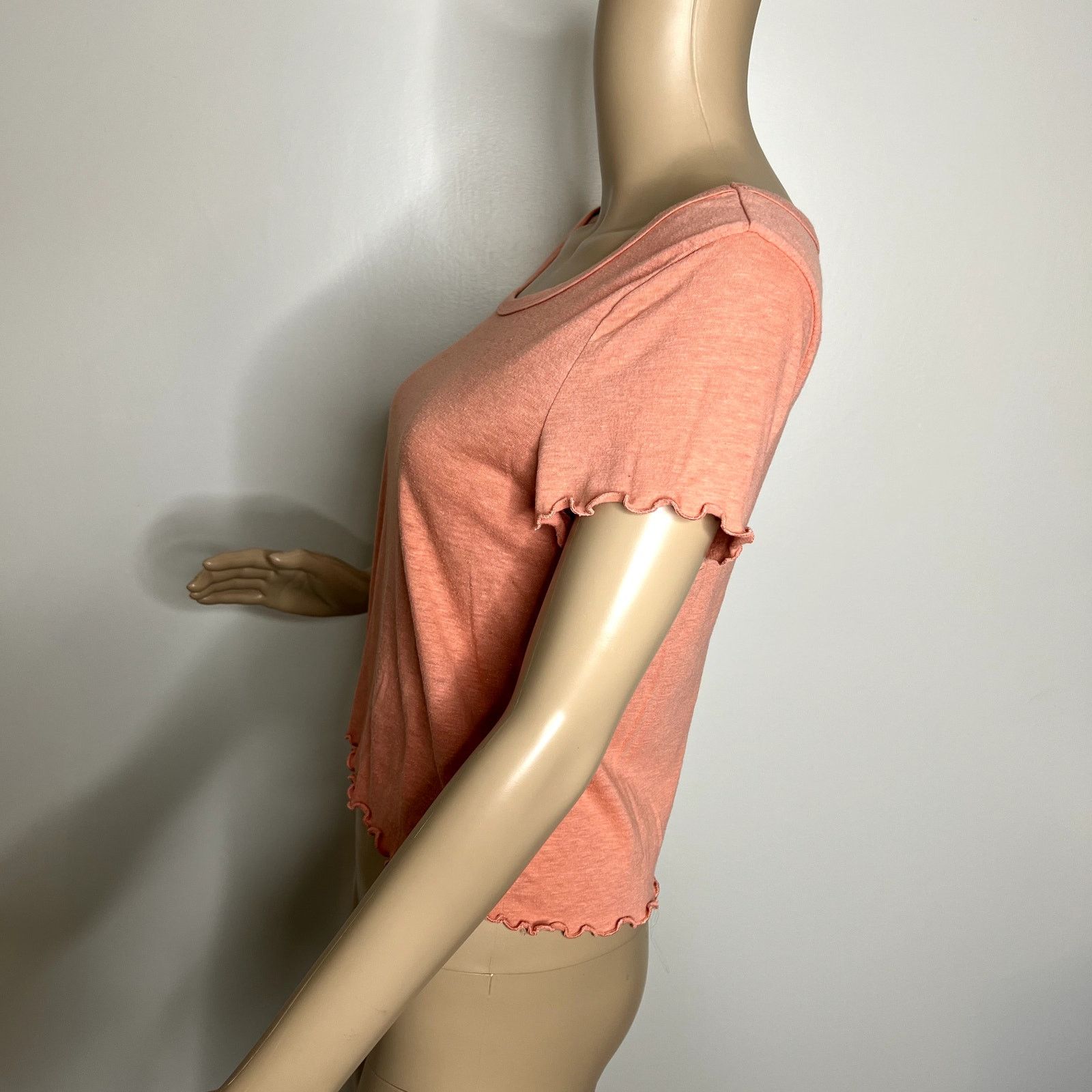 Other Mossimo Supply Co Pink Short Sleeve Ruffle Top Size S / US 4 / IT 40 - 2 Thumbnail