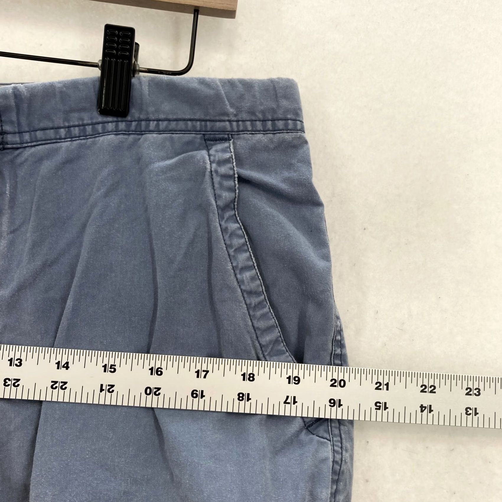 Abercrombie & Fitch VINTAGE Abercrombie & Fitch Cargo Shorts Mens M Distressed Y2K VTG_FRONT Tab Pockets Adjustable Waist 10in Inseam Blue Size US 31 - 6 Thumbnail