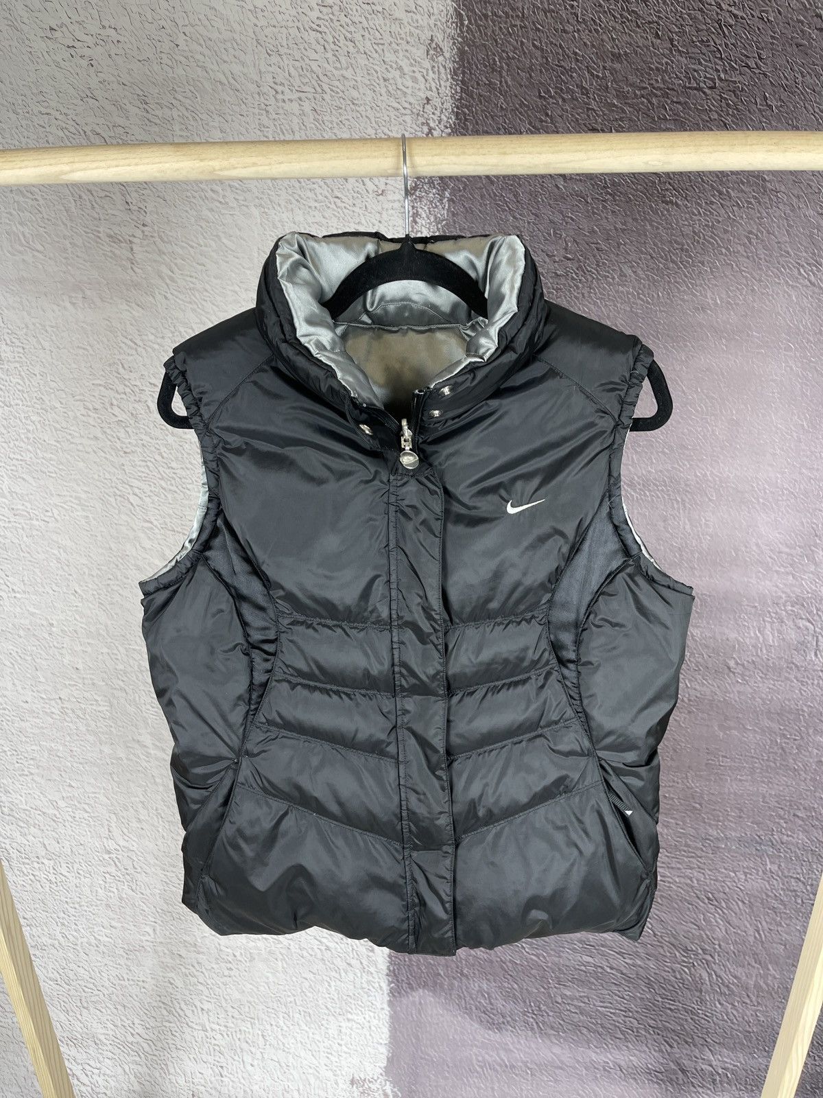 Nike Nike vintage y2k reversible black silver down vest drill Size L / US 10 / IT 46 - 3 Thumbnail