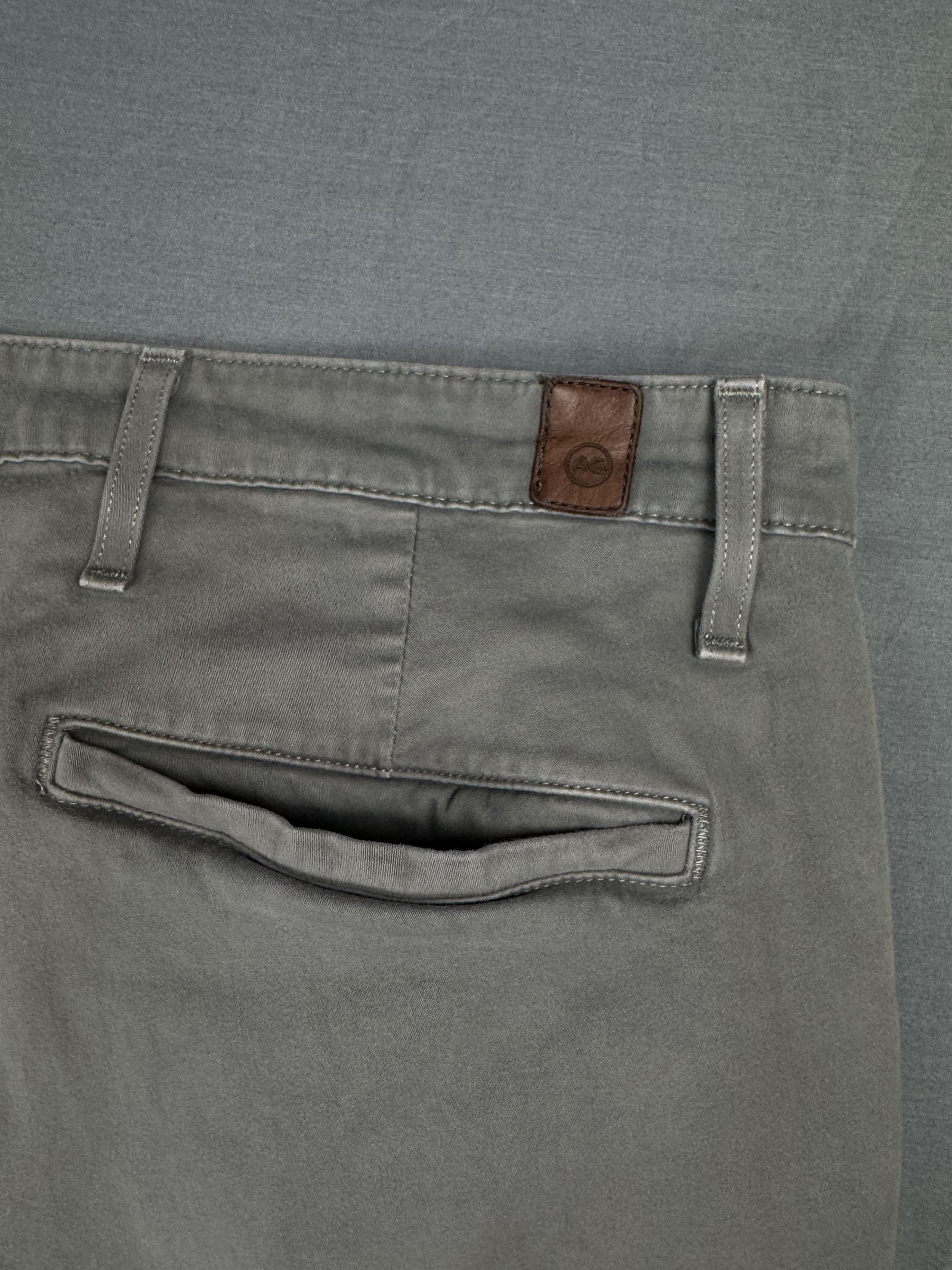 AG Adriano Goldschmied AG Adriano Goldschmied The Lux Khaki Tailored Pants 34x28 Size US 34 / EU 50 - 6 Thumbnail
