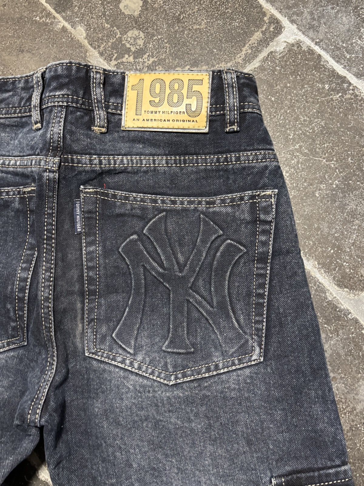 Vintage New York Yankees Jeans Vintage NY Denim 3D Pocket Puff Y2K Size US 28 / EU 44 - 3 Thumbnail