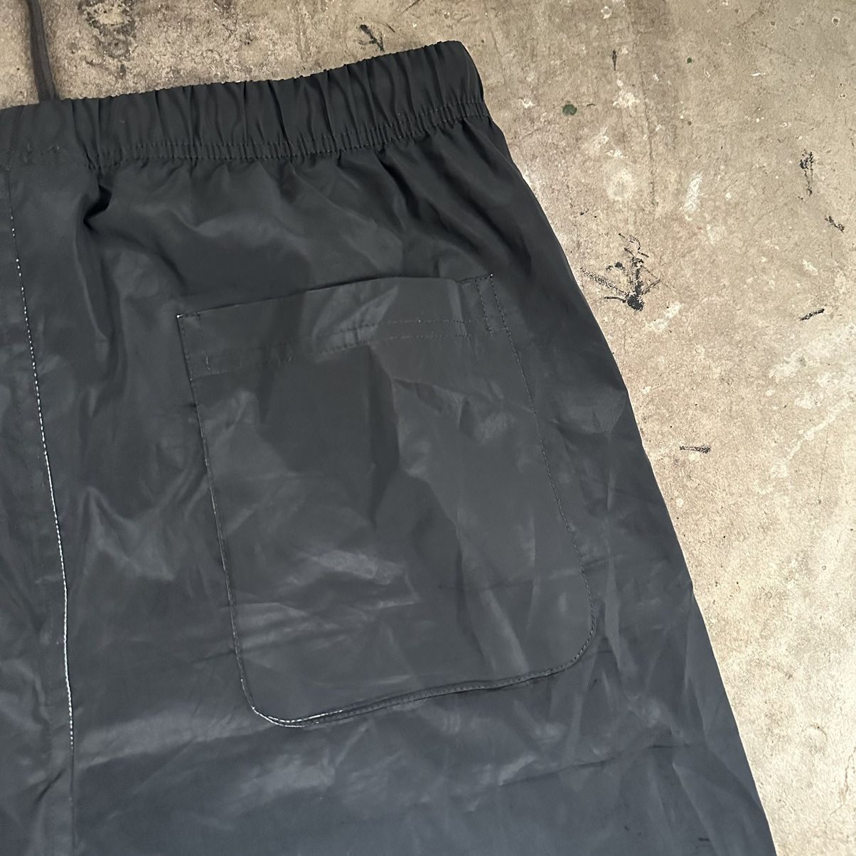 Essentials Fear Of God Essentials Reflective Track Pants M Grey Size US 32 / EU 48 - 9 Thumbnail