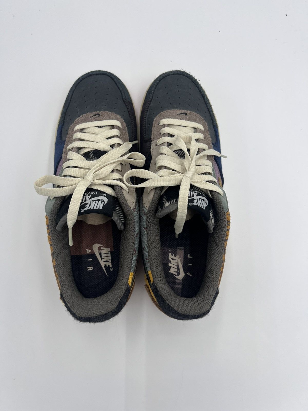 Nike × Travis Scott Air Force 1 Low Cactus Jack Size US 10 / EU 43 - 3 Thumbnail