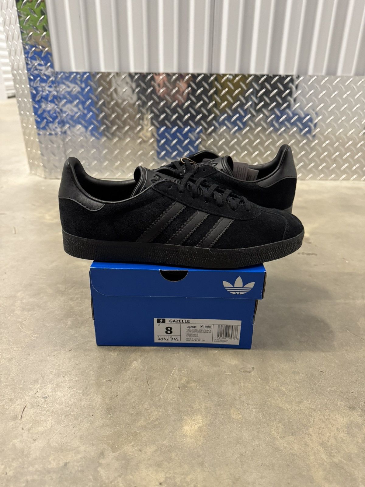 Adidas Gazelle Triple Black Size 8