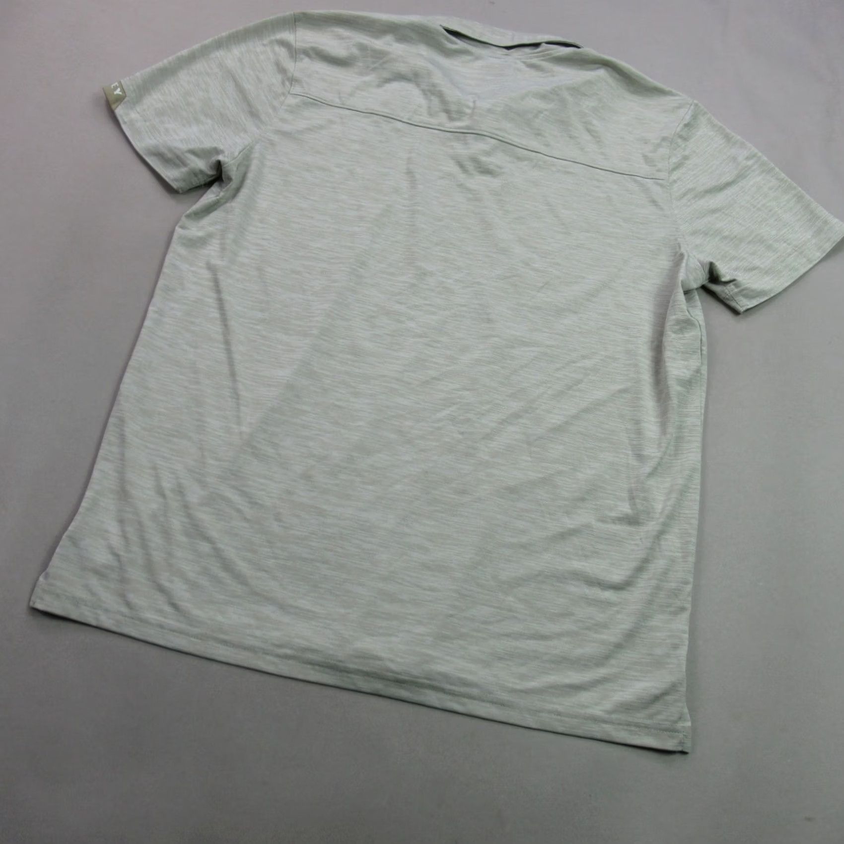 Oakley Oakley Polo Shirt Mens Large Beige Golfing Short Sleeve Lightweight Casual Size US L / EU 52-54 / 3 - 6 Thumbnail