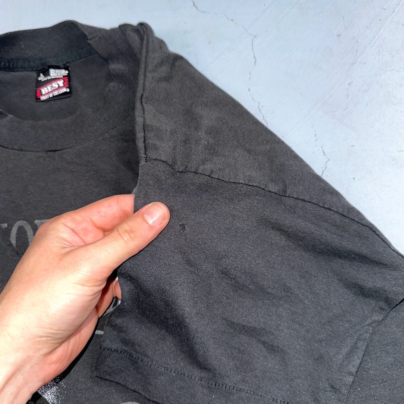 Fruit Of The Loom VINTAGE Lake Tahoe Casino Gambling T Shirt Black 1994 90s FT L Men Crew Neck Short Sleeve Fruit of the Loom Poker Cards Size US L / EU 52-54 / 3 - 6 Thumbnail