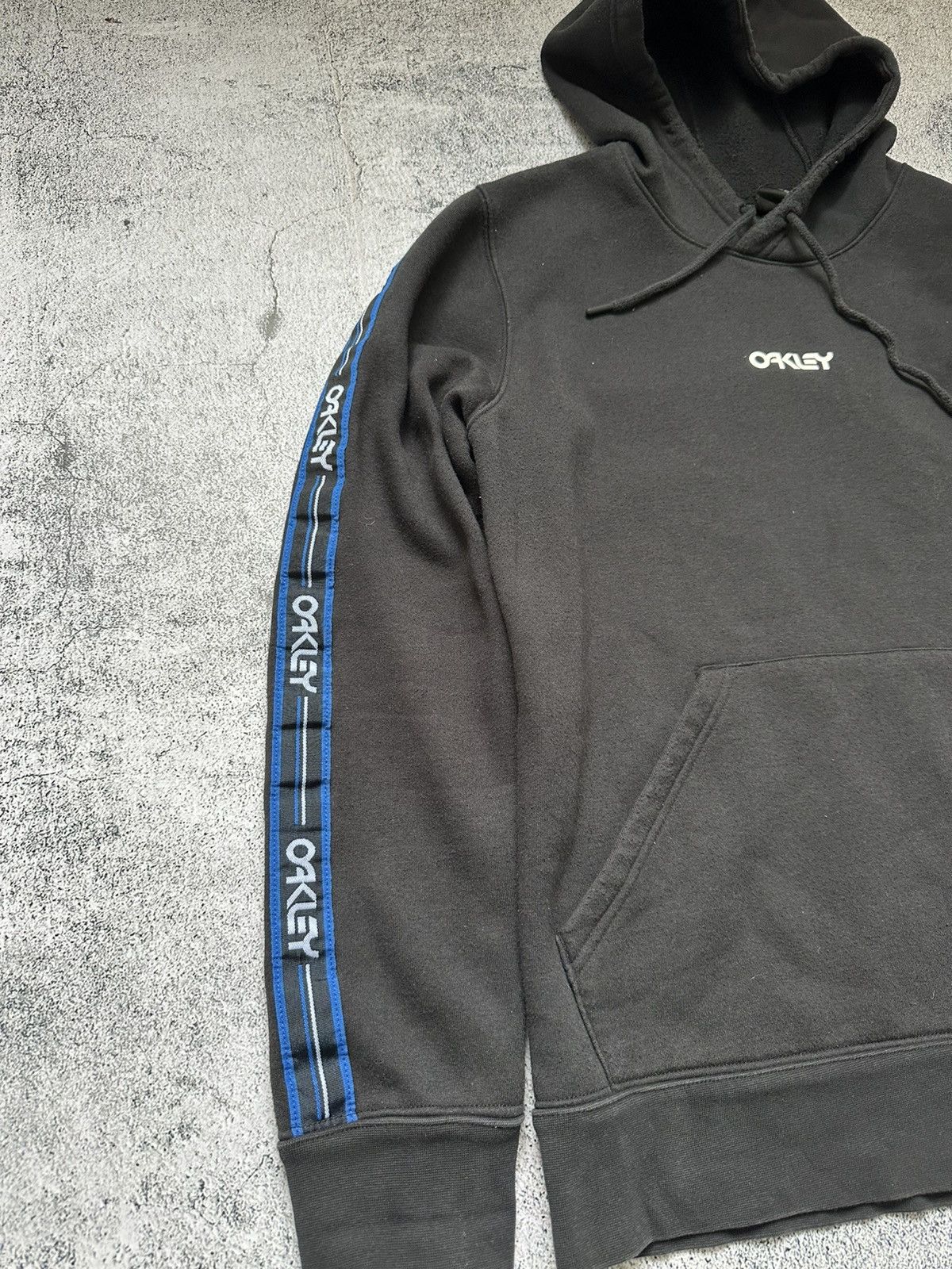 Oakley Men's Oakley Lampas Hoodie Black Centre Logo Size US M / EU 48-50 / 2 - 6 Thumbnail