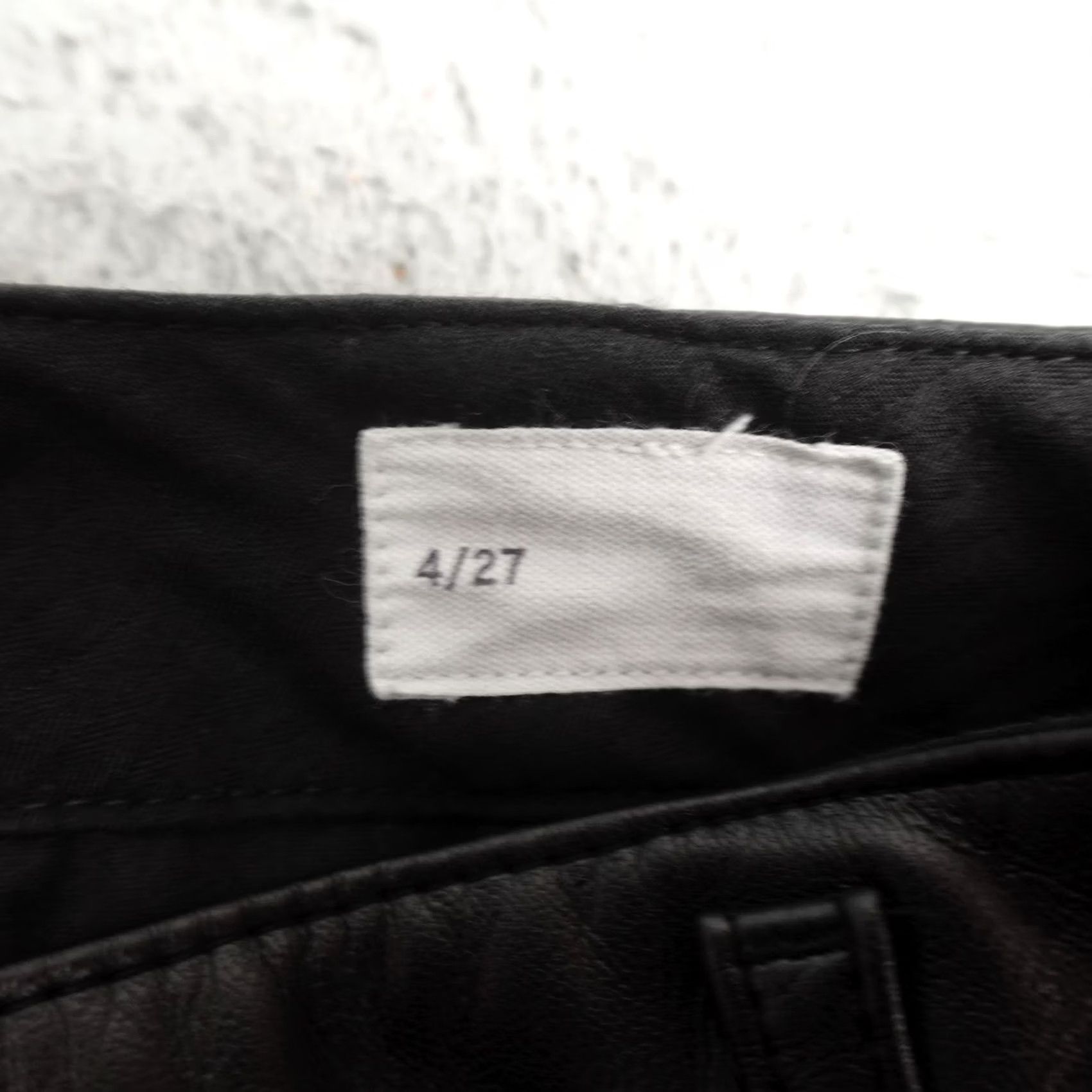 Gap Gap Skirt Womens 4 Black Faux Leather Mini Zip Front Pockets 4/27 Business Size 27" / US 4 / IT 40 - 3 Thumbnail