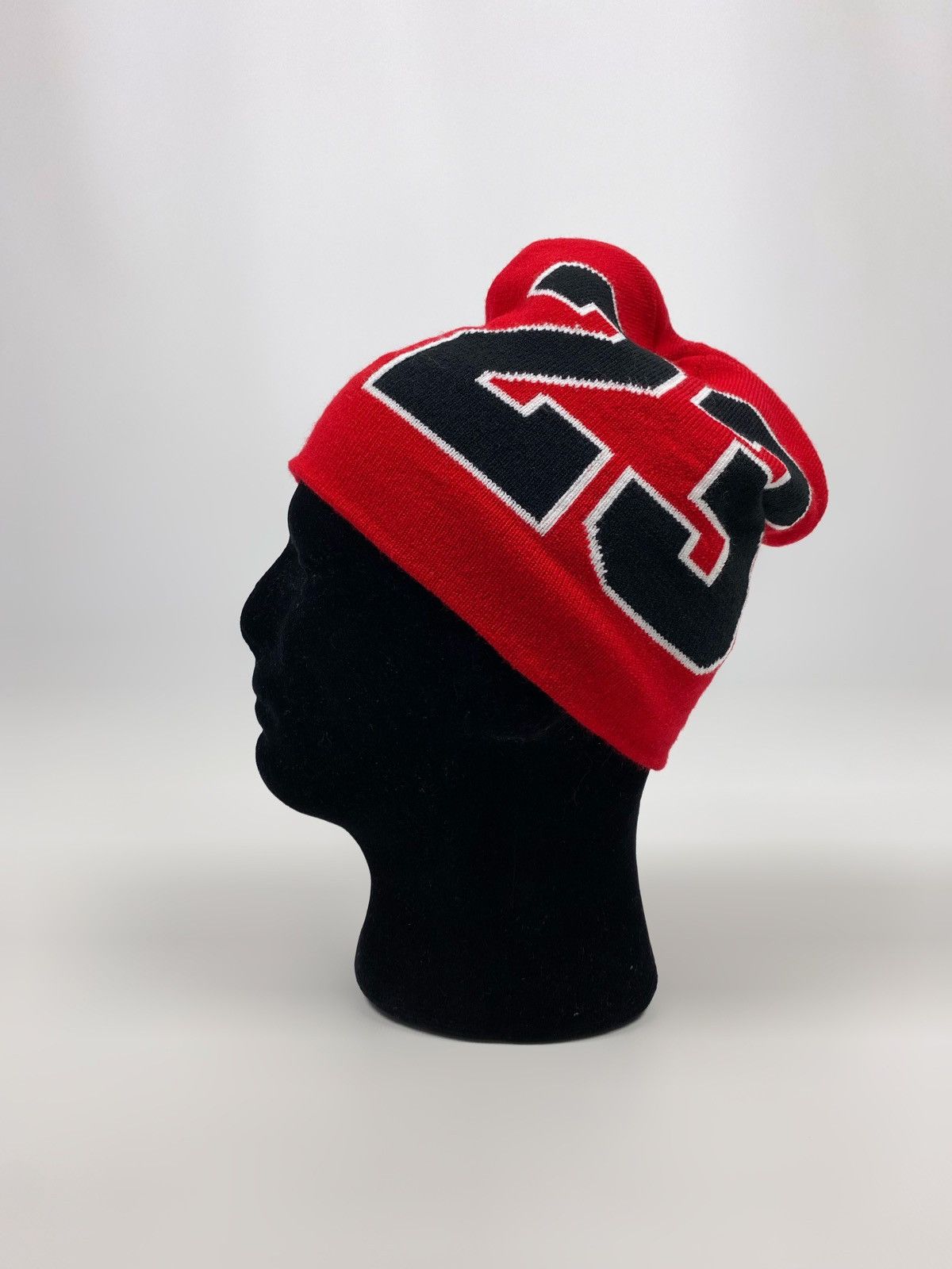 Other 23 Chicago Bulls Colorway Skull Beanie Hat Size ONE SIZE - 1 Thumbnail