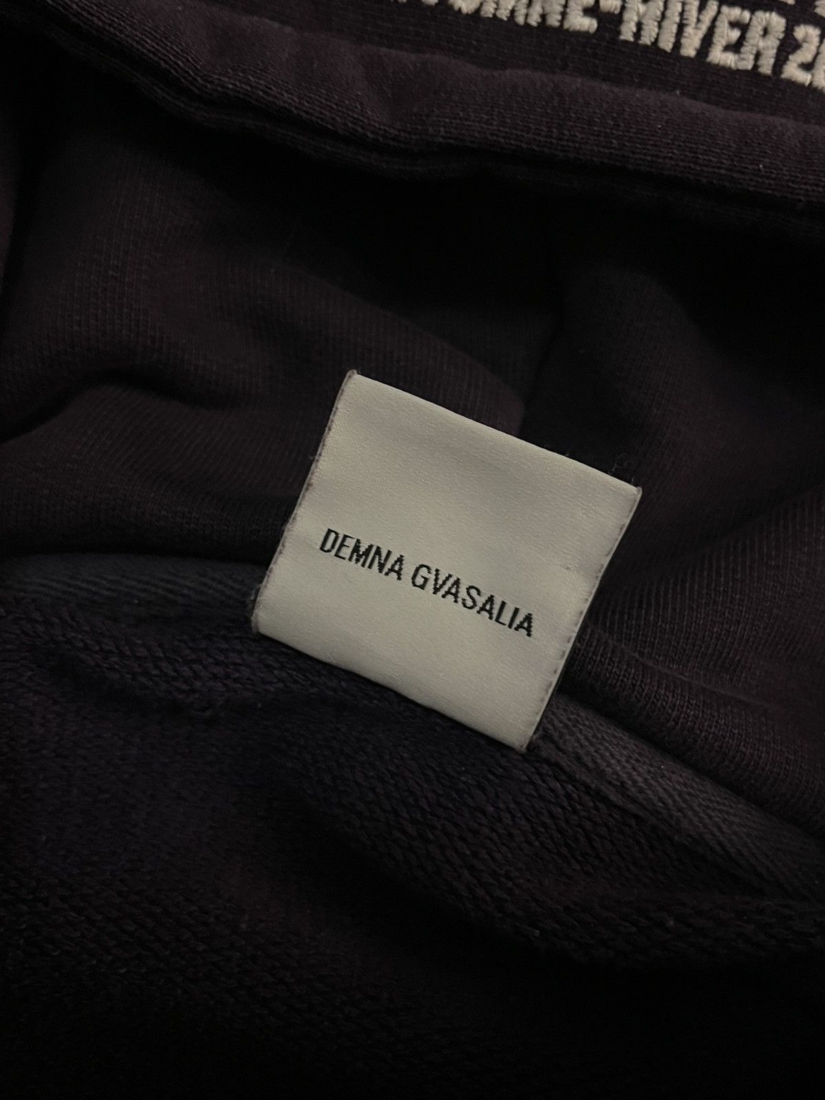 Vetements Vetements 1/50 Sexual Fantasies Zip Up Hoodie DSM Exclusive Size US S / EU 44-46 / 1 - 5 Thumbnail