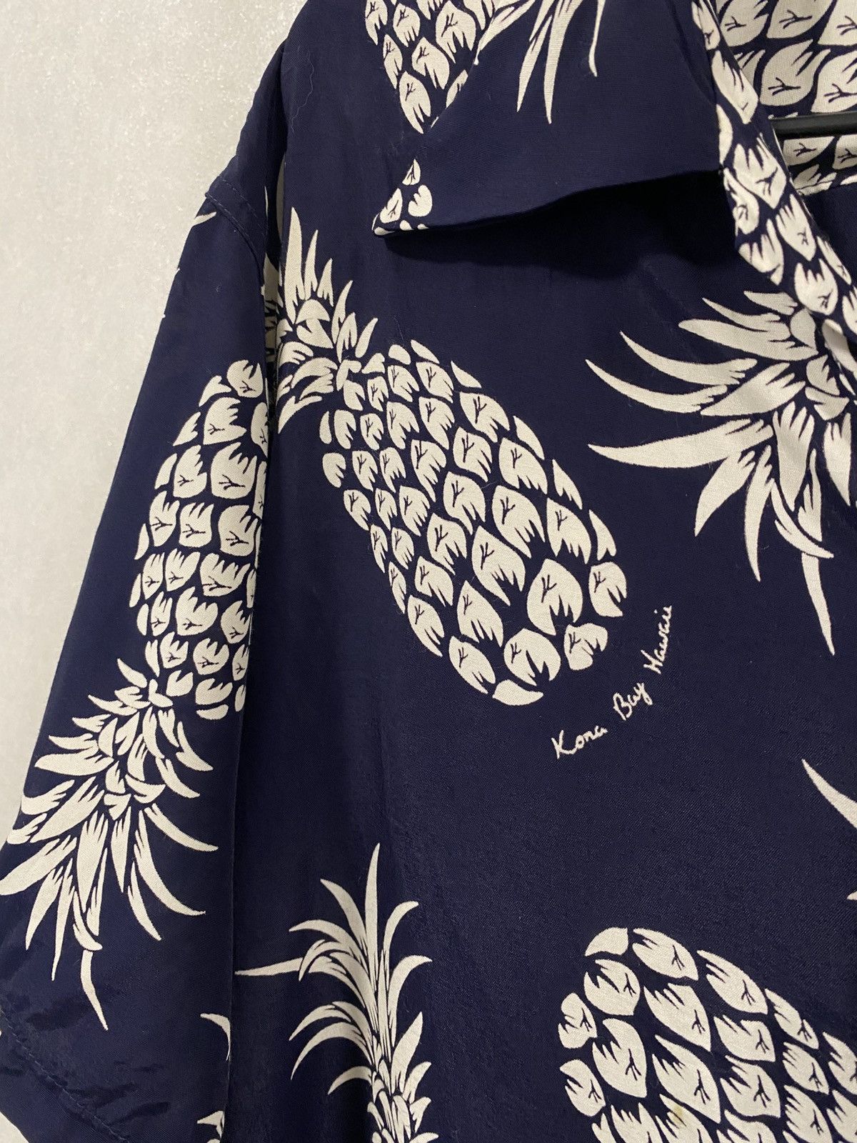 Other Kona Bay Aloha Pineapple Hawaiian Shirt Made in USA Size: M Size US M / EU 48-50 / 2 - 3 Thumbnail