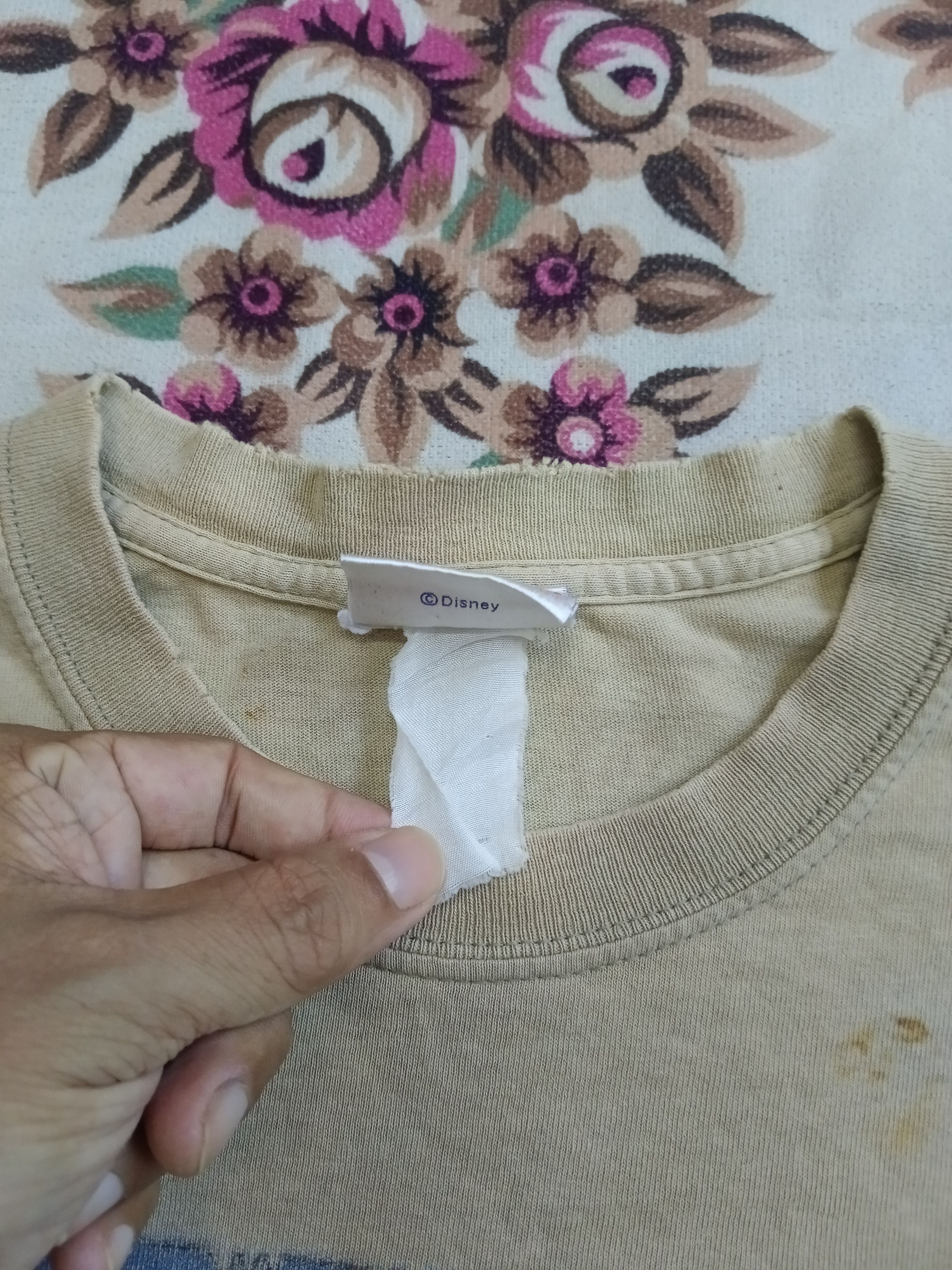 Other DISTRESSED VINTAGE Y2K INDIANA JONES ADVENTURE Size US S / EU 44-46 / 1 - 13 Thumbnail