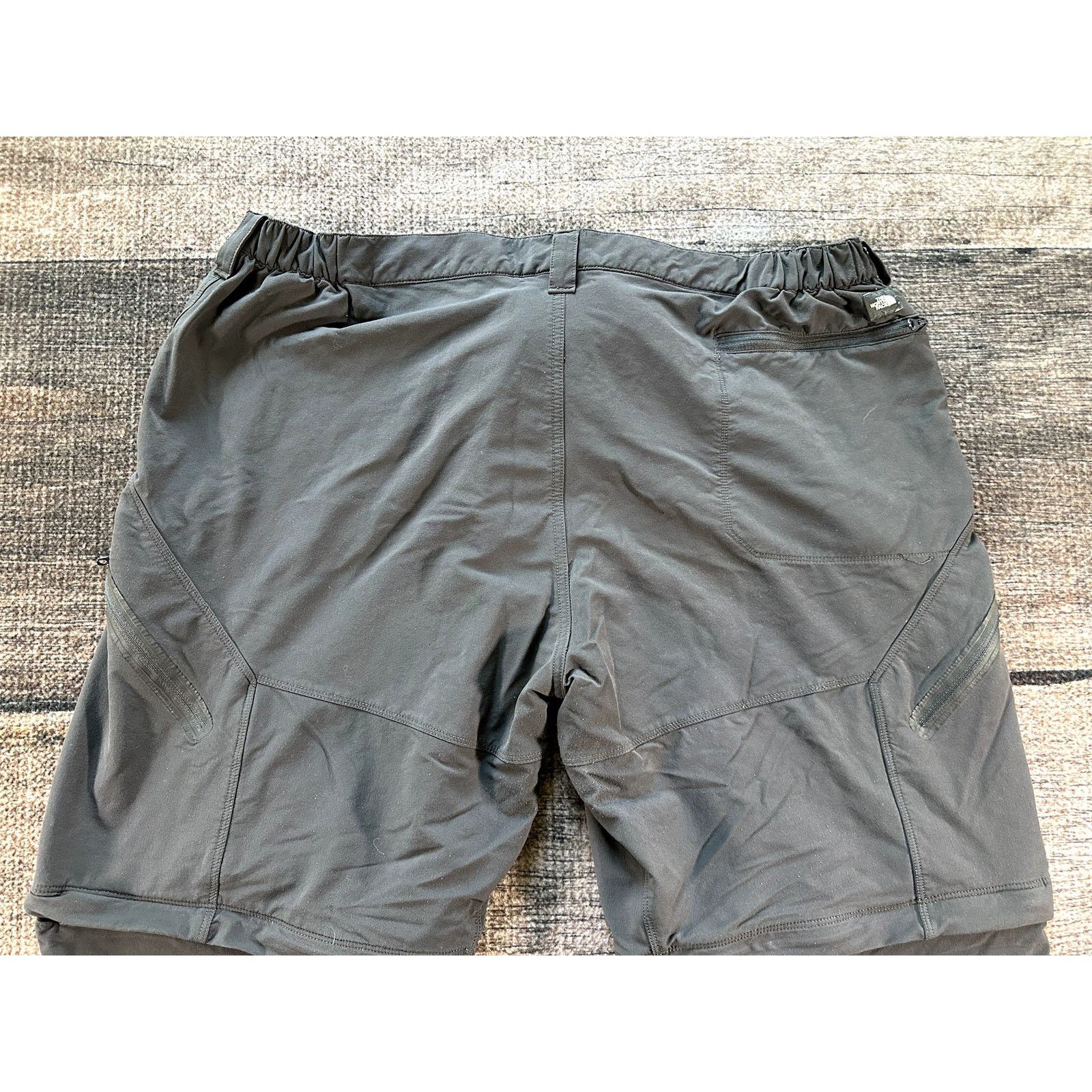 The North Face The North Face Men's XXL Grey Convertible Zip Off Pants Size US 42 / EU 58 - 8 Thumbnail