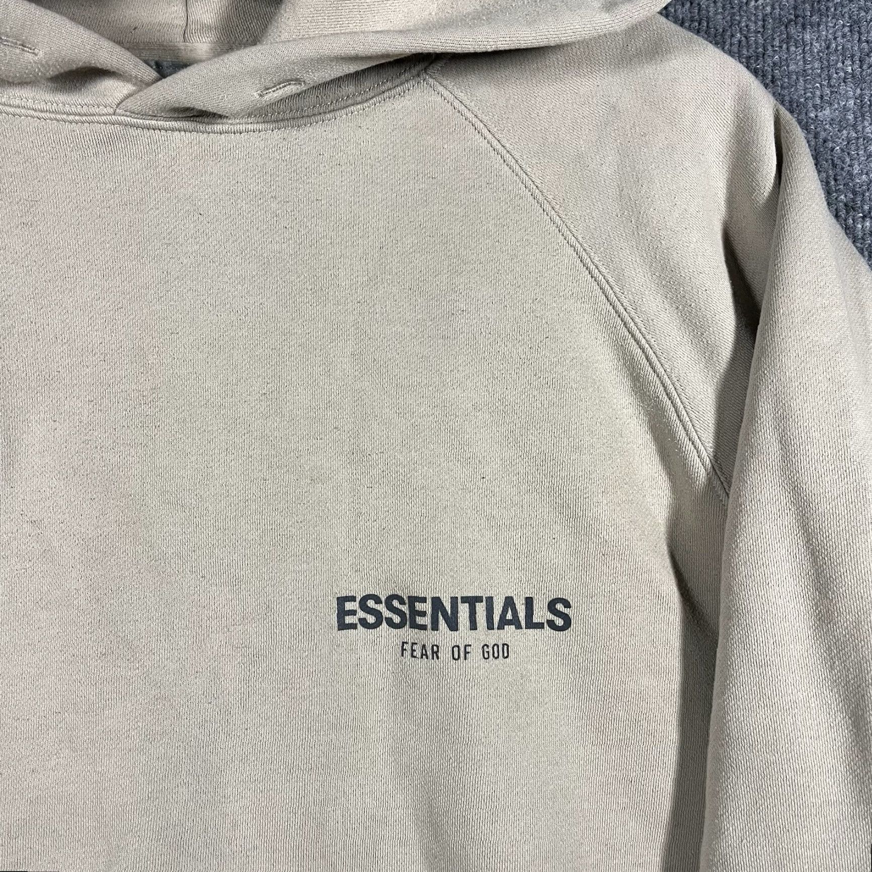 Essentials Essentials Fear of God Hoodie Pullover Mens Large Beige Graphic Print FOG Size US L / EU 52-54 / 3 - 2 Thumbnail