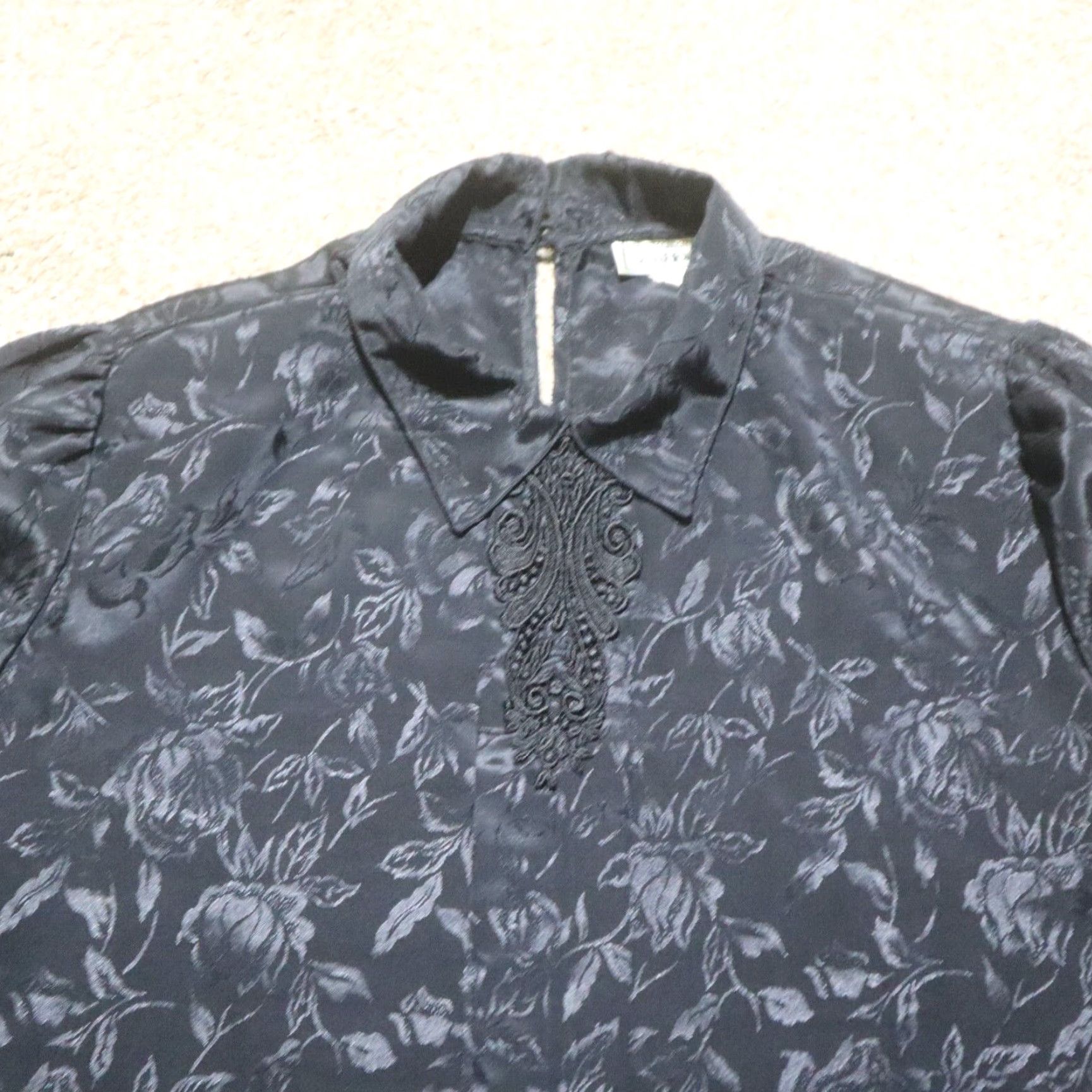 Vintage VINTAGE CHARLOTTE VAN HORNE Shirt Women Size 12 Black Satin Button-Up Size XL / US 12-14 / IT 48-50 - 2 Thumbnail