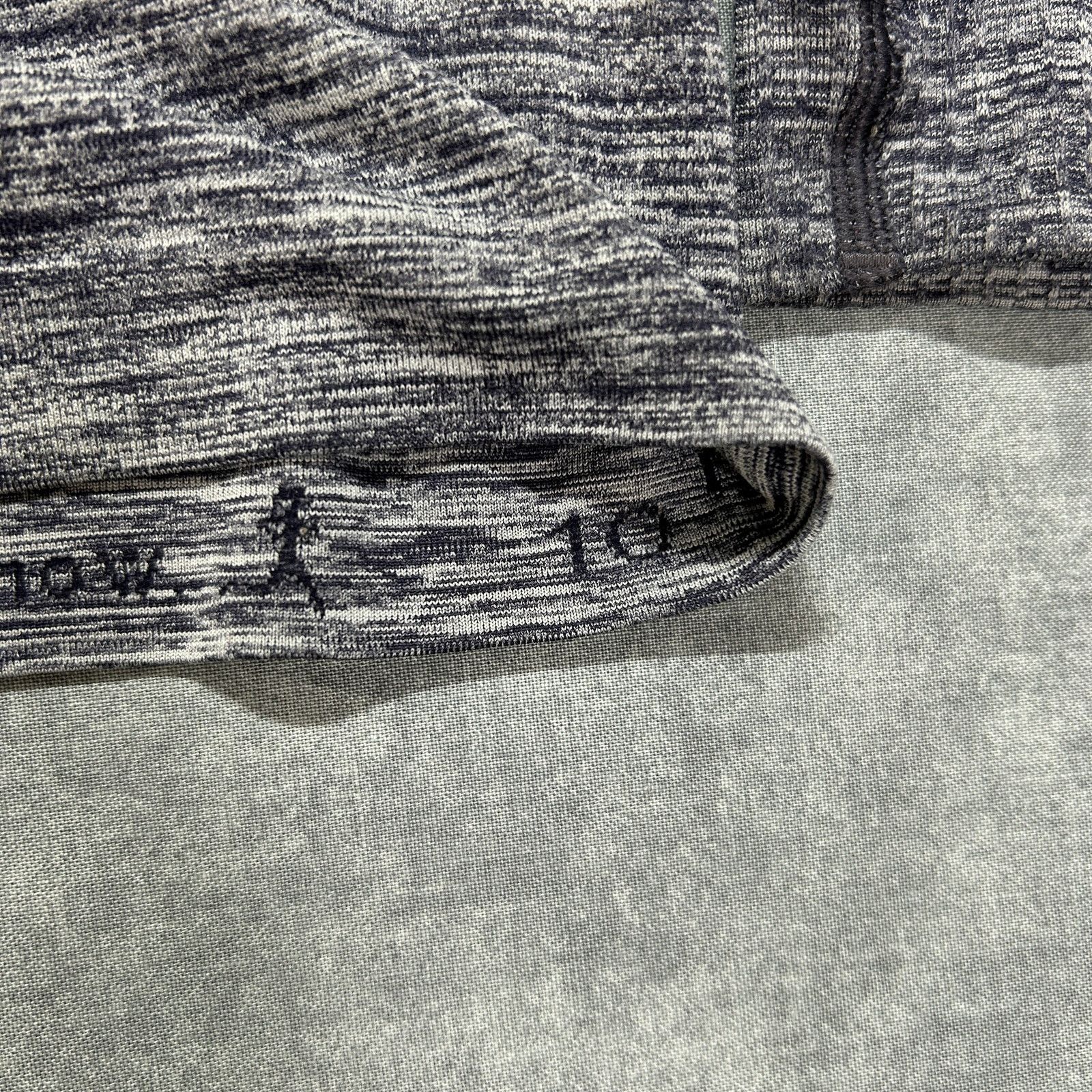 Lululemon Lululemon Swiftly Tech athletic workout long sleeve wms 10 Size L / US 10 / IT 46 - 4 Thumbnail