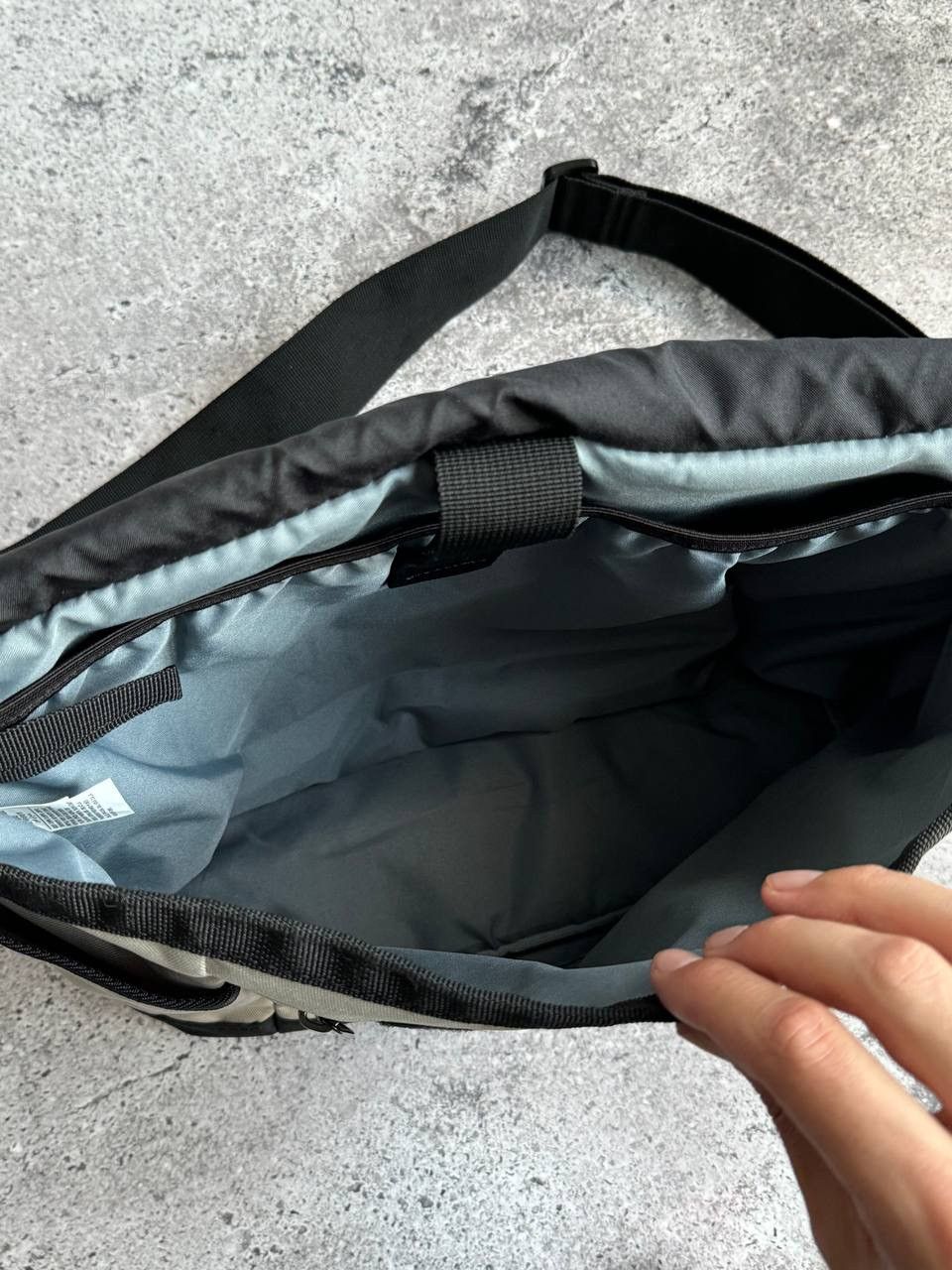 Nike Vintage Nike Cordura Shoulder crossbody sling bag Y2K Size ONE SIZE - 7 Thumbnail