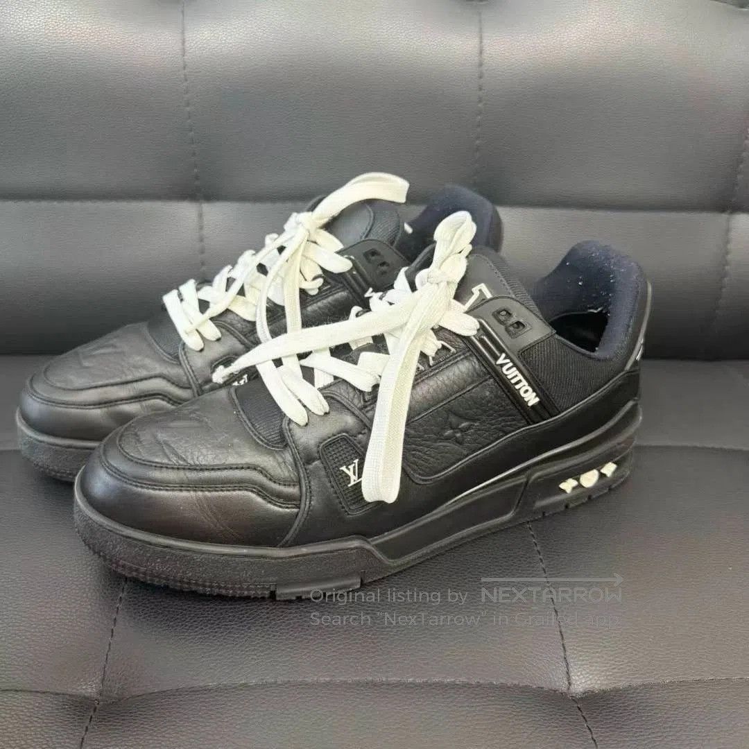 Louis Vuitton Louis Vuitton LV Embossed Black Sneakers. Size US 9 / EU 42 - 3 Thumbnail