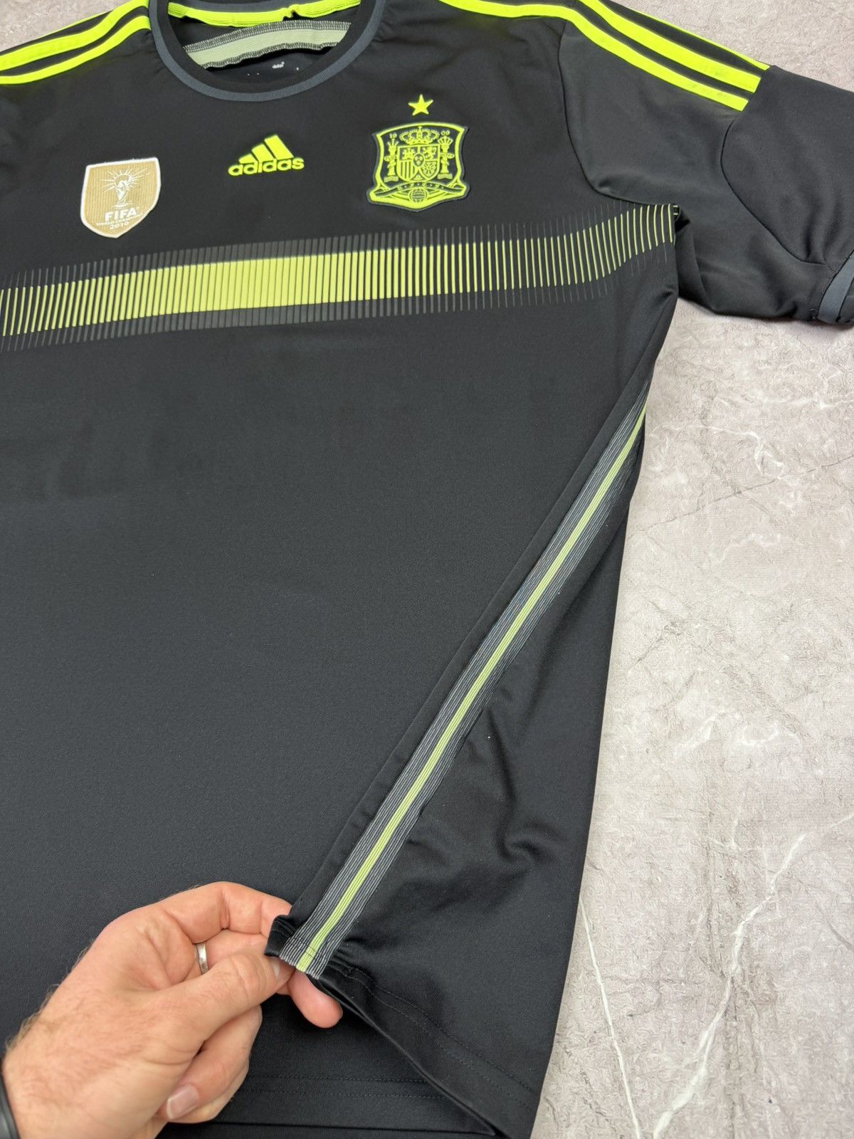 Adidas Adidas spain 2014 world cup away jersey World Champions Size US L / EU 52-54 / 3 - 8 Thumbnail