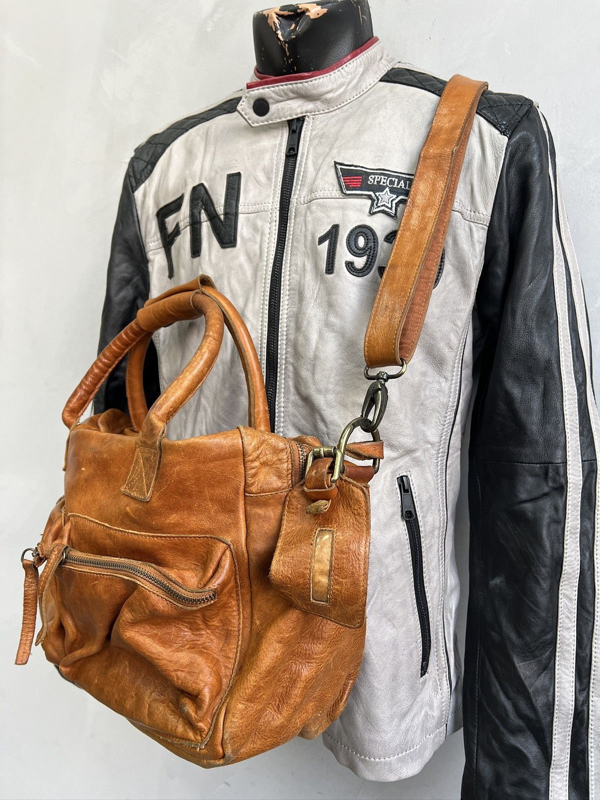 KMRii Kmrii style shoulder Multipocket leather bag y2k style hype Size ONE SIZE - 3 Thumbnail