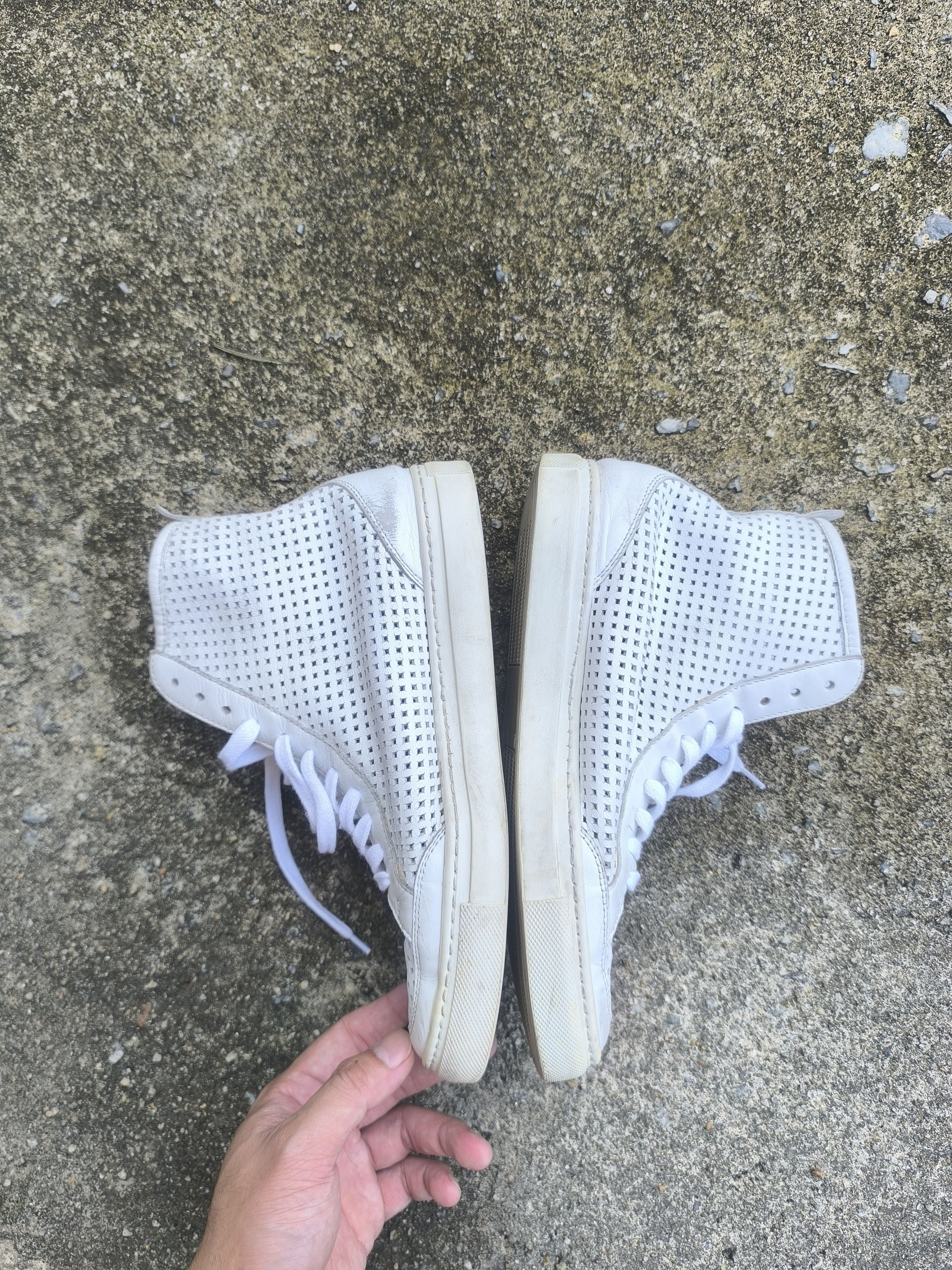MM6 × Maison Margiela MM6 MARGIELA HI TOP SNEAKERS PERFORATED LEATHER Size US 5.5 / EU 38 - 4 Thumbnail