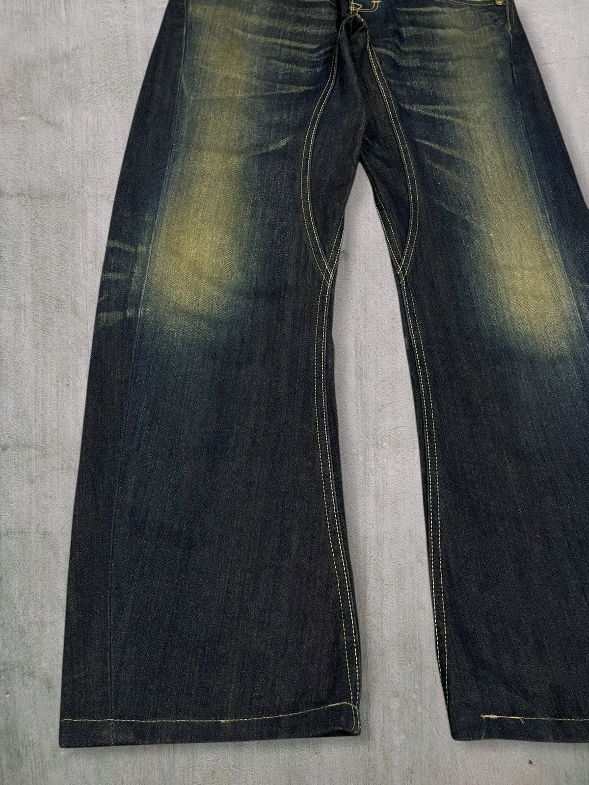 Cowboy Equipment Vintage Lee Cowboy Whisk Mud Wash Wide-Leg Buckle-Back Jeans Size US 30 / EU 46 - 3 Thumbnail