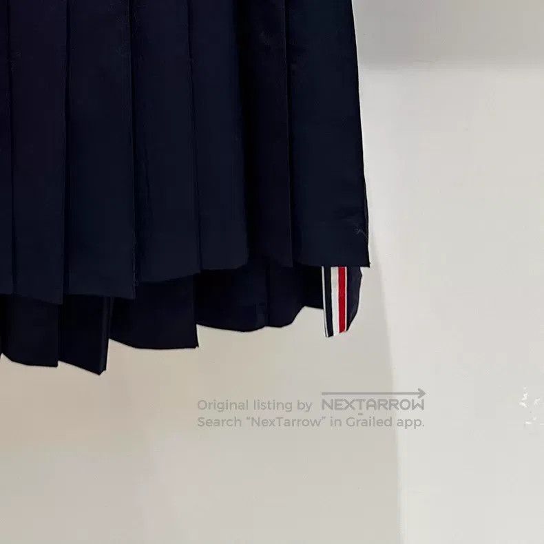 Thom Browne Thom Browne Classic Pleated Skirt - Medium Long, Dark Blue Size 25" / US 0 / IT 36 - 4 Thumbnail