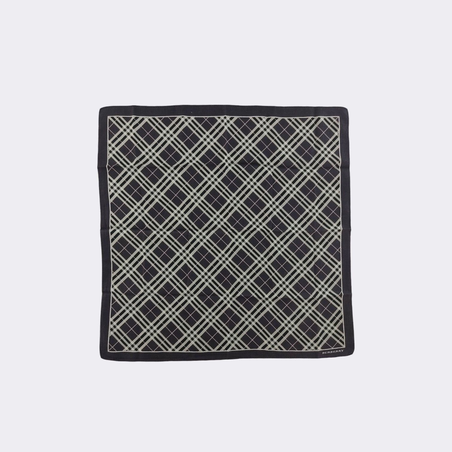Burberry Vintage Burberry Handkerchief Neckerchief Bandana H156E Size ONE SIZE - 2 Thumbnail