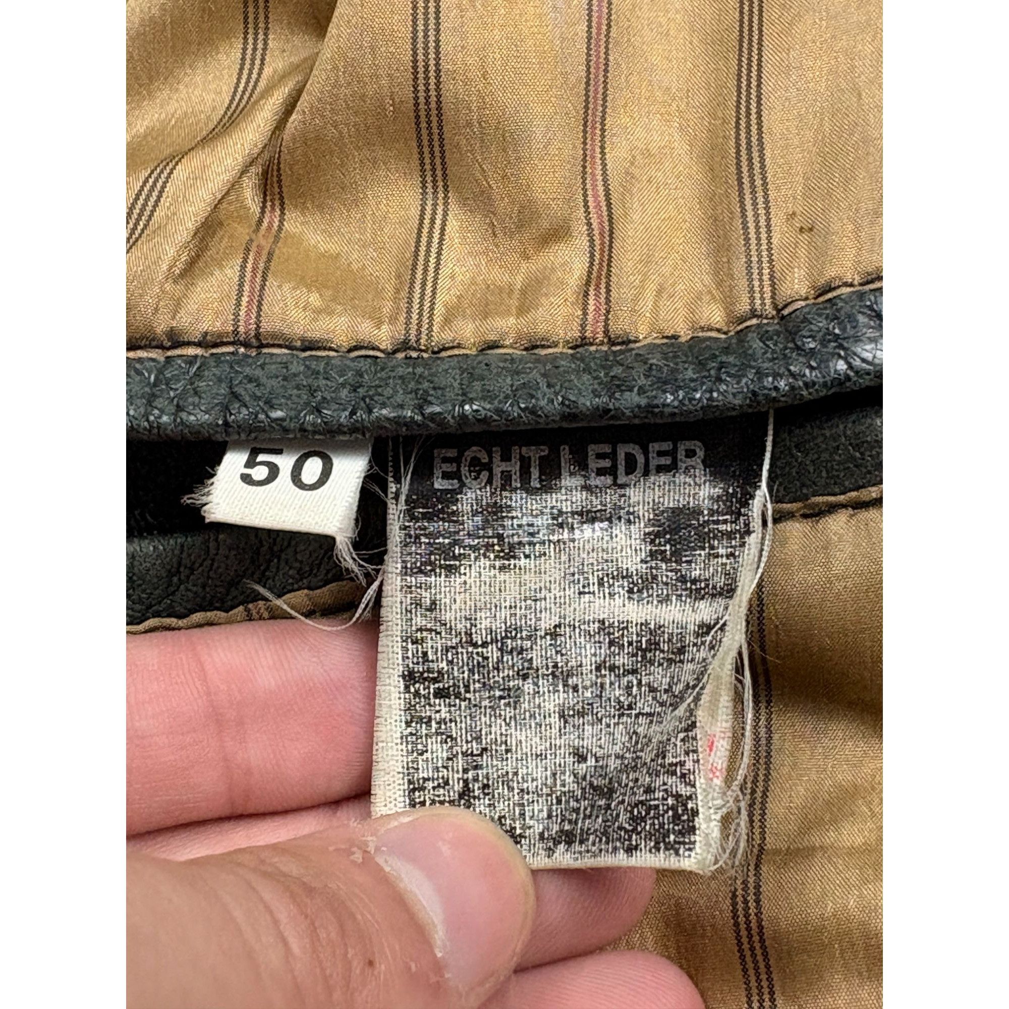 Japanese Brand Vintage McFlues Black Leather Bomber Jacket With Ribbed Trim Size US L / EU 52-54 / 3 - 11 Thumbnail