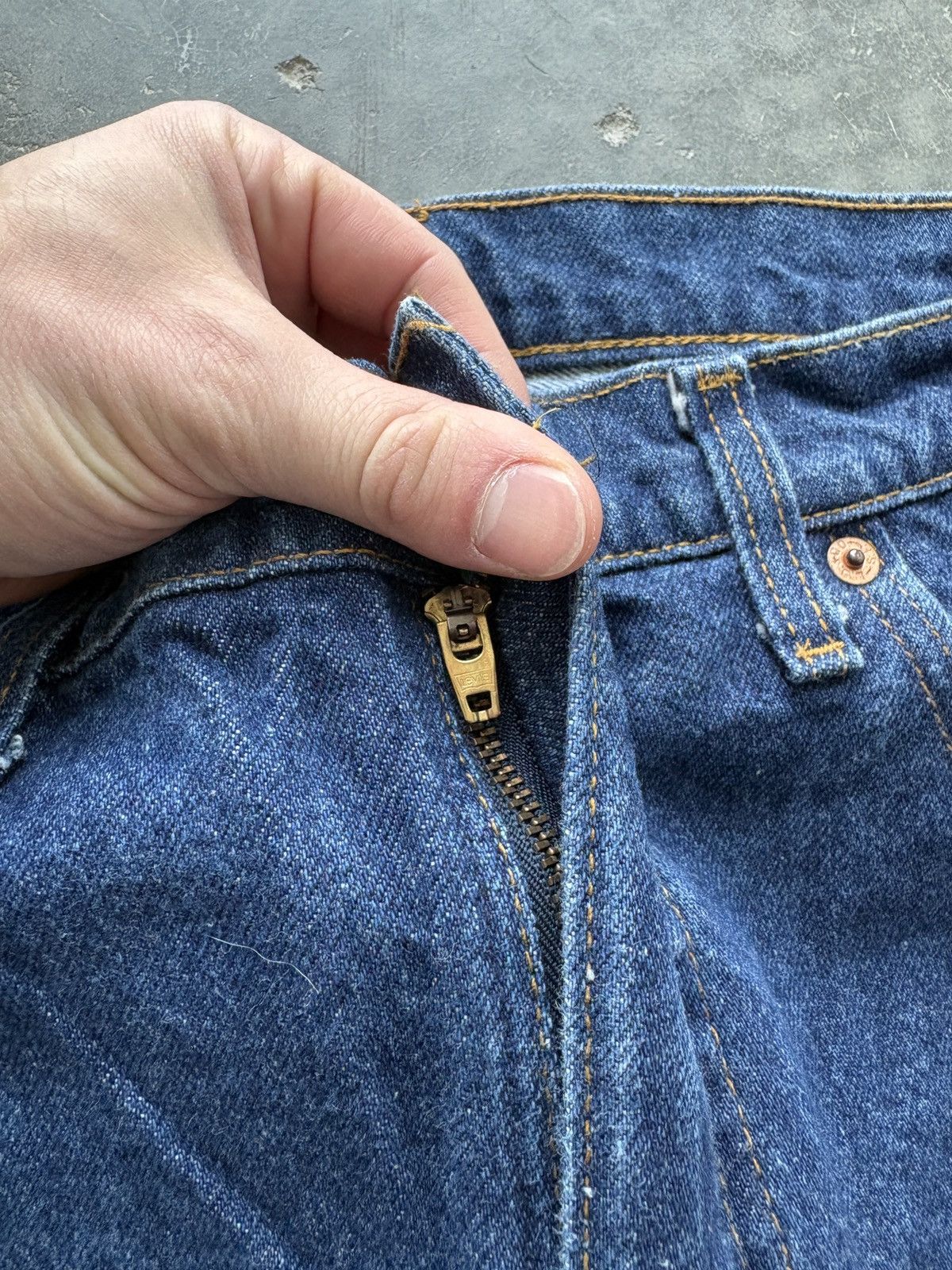 Levi's Vintage 80s Levis 505 XX Dark Wash Jeans 36x34 Size US 36 / EU 52 - 6 Thumbnail