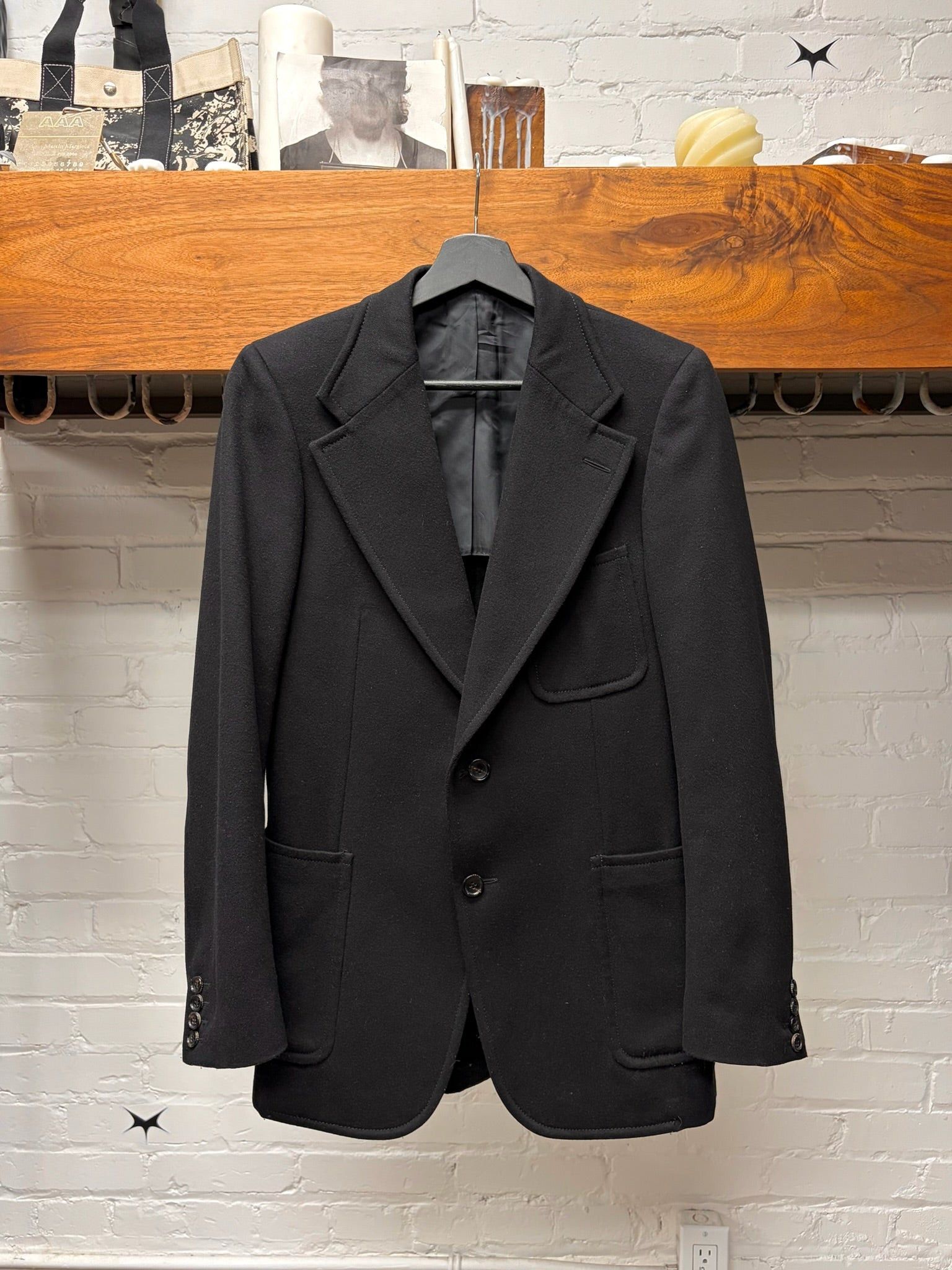 Gucci Vintage Gucci ‘Sharp Lapel’ Black Cotton Tailored Blazer Size 46R - 1 Thumbnail