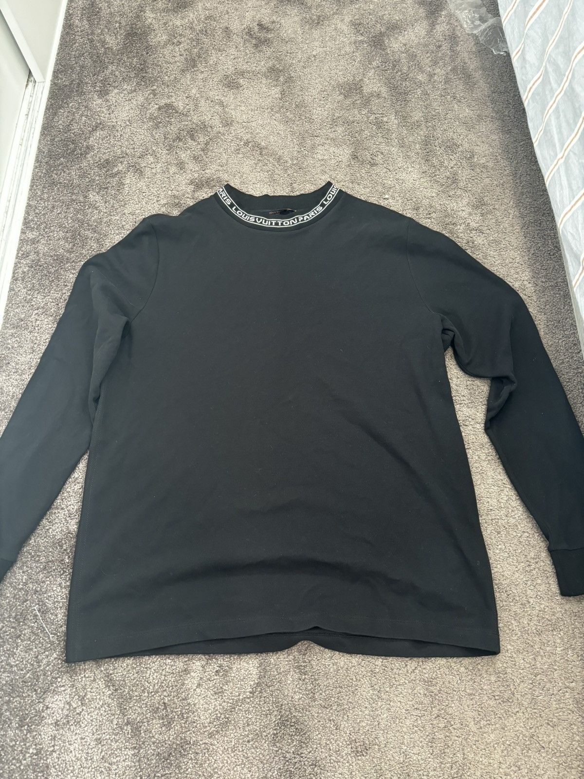Louis Vuitton Louis Vuitton "Long Sleeve High Neck Cut and Sew Size US L / EU 52-54 / 3 - 1 Thumbnail
