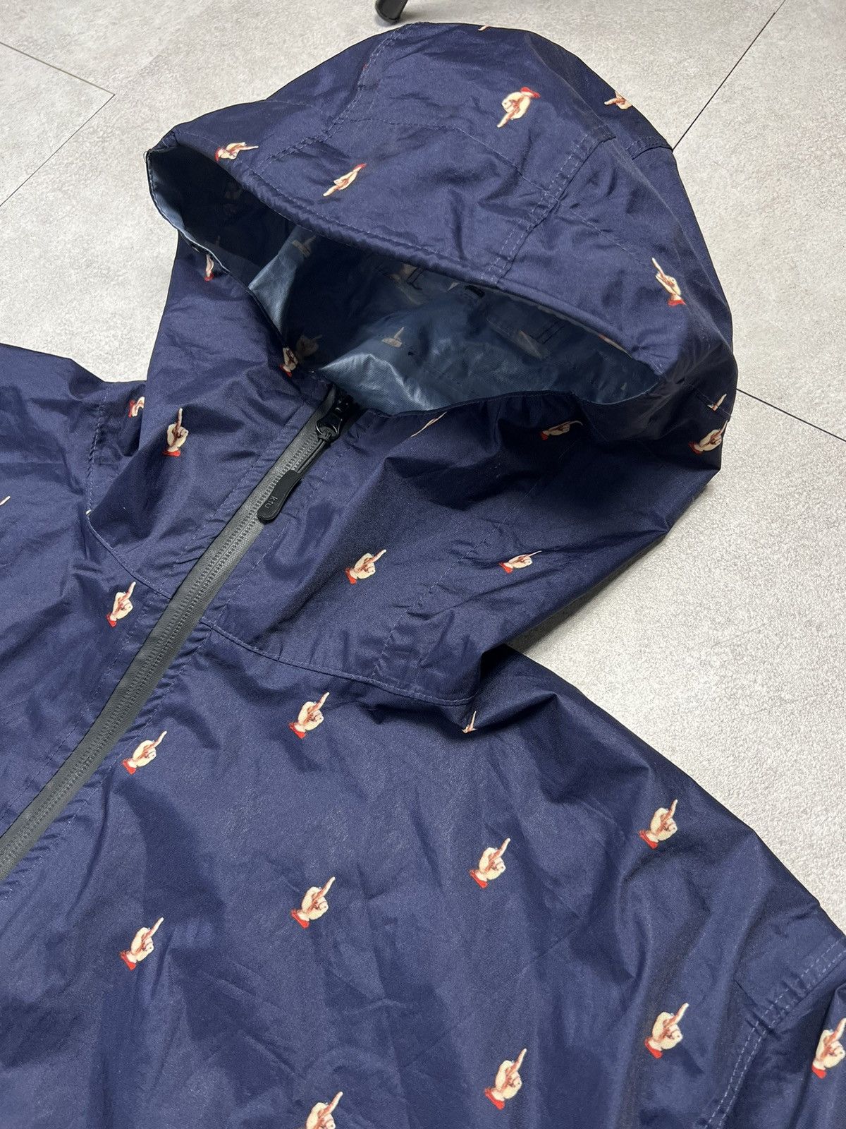Undercover Undercover Fuck Finger Rain Long Coat Hoodie Size US L / EU 52-54 / 3 - 3 Thumbnail