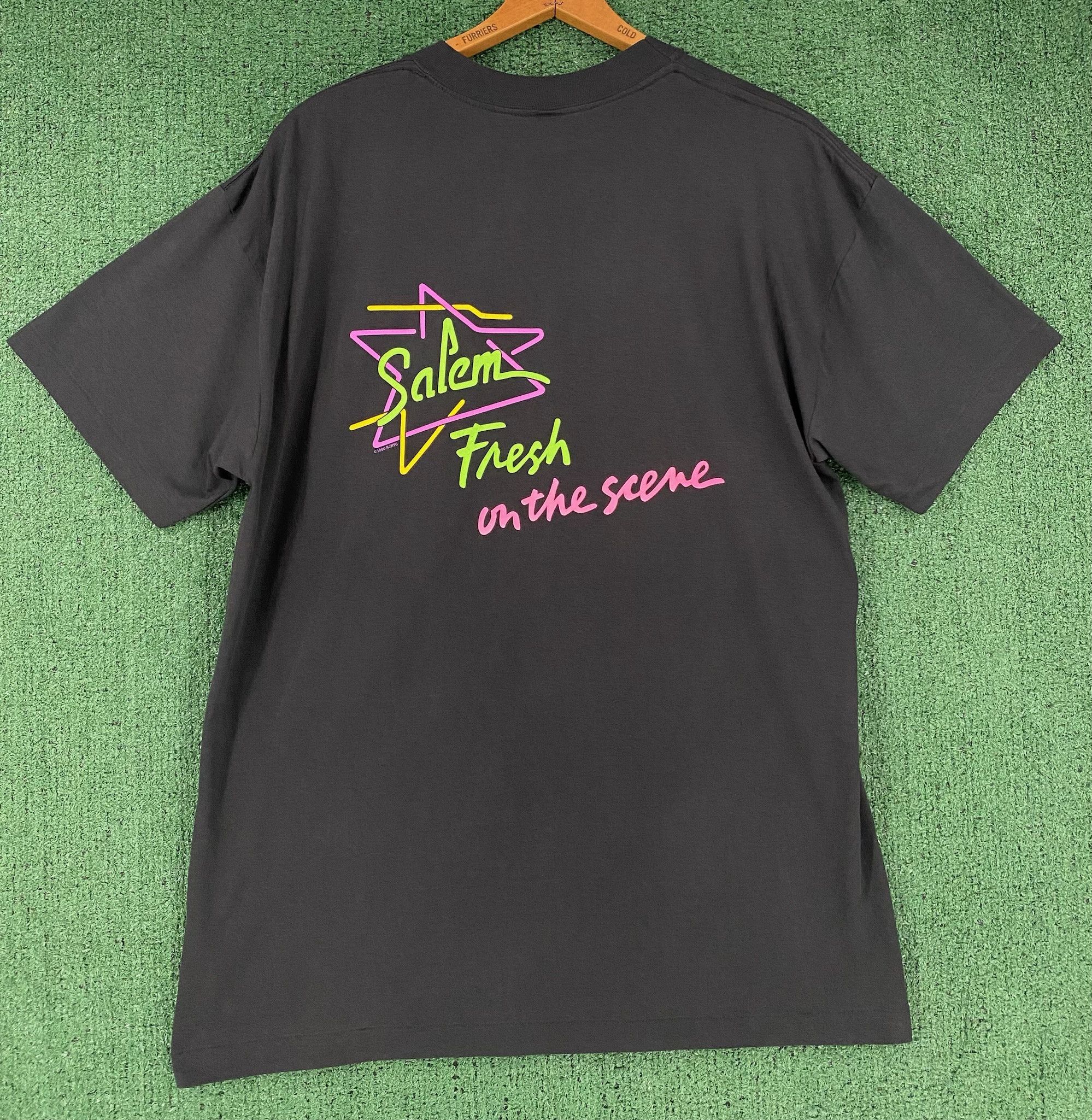 Vintage 90’s Salem On The Scene Double Sided Pocket T-Shirt Large Size US L / EU 52-54 / 3 - 1 Thumbnail