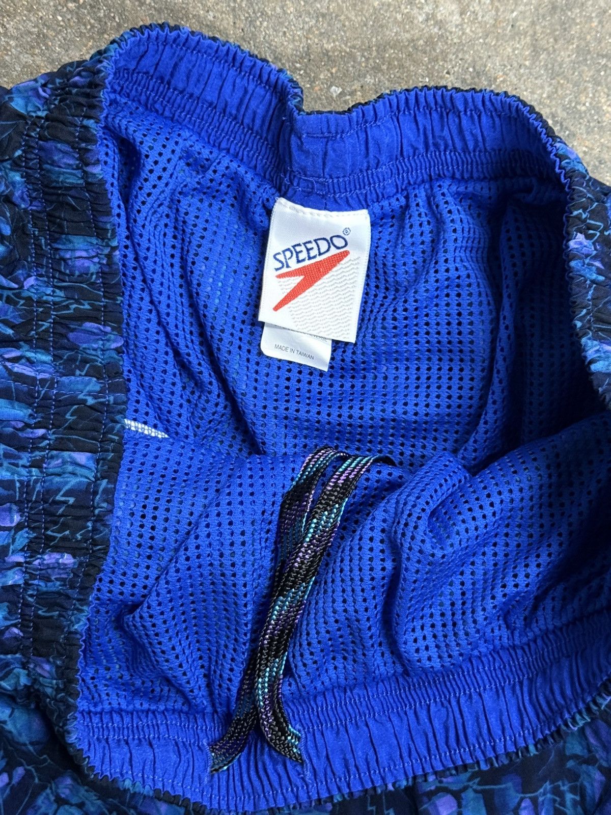 Speedo Vintage Speedo Board Shorts Trunks XL Pattern Black Blue Size US 36 / EU 52 - 4 Thumbnail