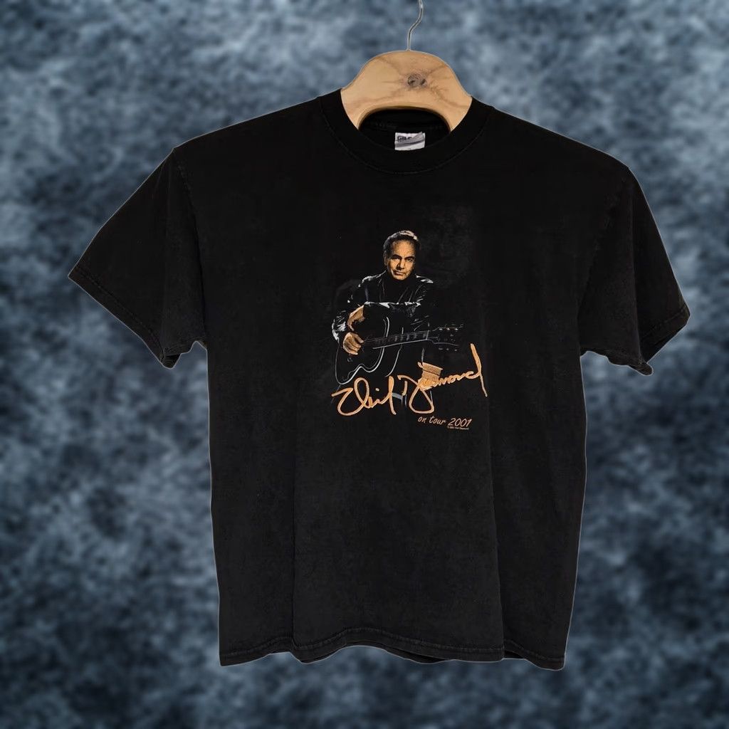 Gildan VINTAGE Neil Diamond Concert T-Shirt On Tour 2001 Men's XL Black Gildan T-Shirt Size US XL / EU 56 / 4 - 1 Thumbnail
