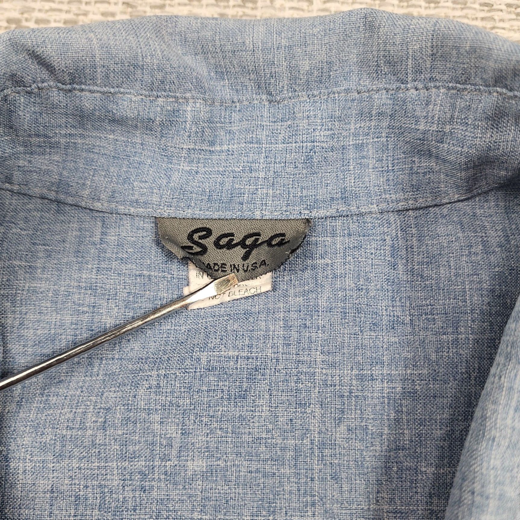 Vintage Saga Shirt Mens 3XL Blue Short Sleeve Button-Up Camp Casual Made In USA Rayon Shirt Size US XXL / EU 58 / 5 - 4 Thumbnail