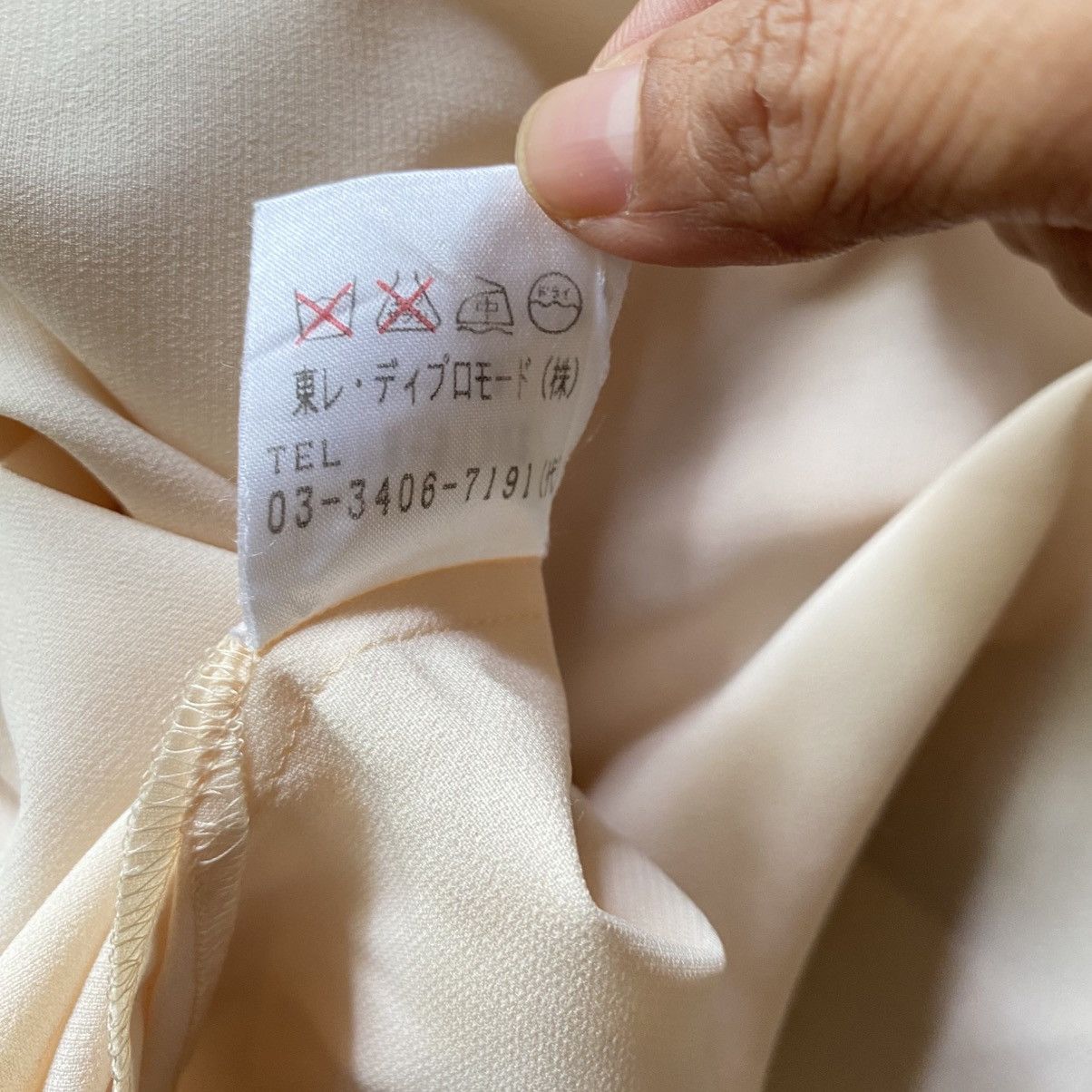 Givenchy Givenchy Soft Yellow Luxe Blouse Size XS / US 0-2 / IT 36-38 - 14 Thumbnail