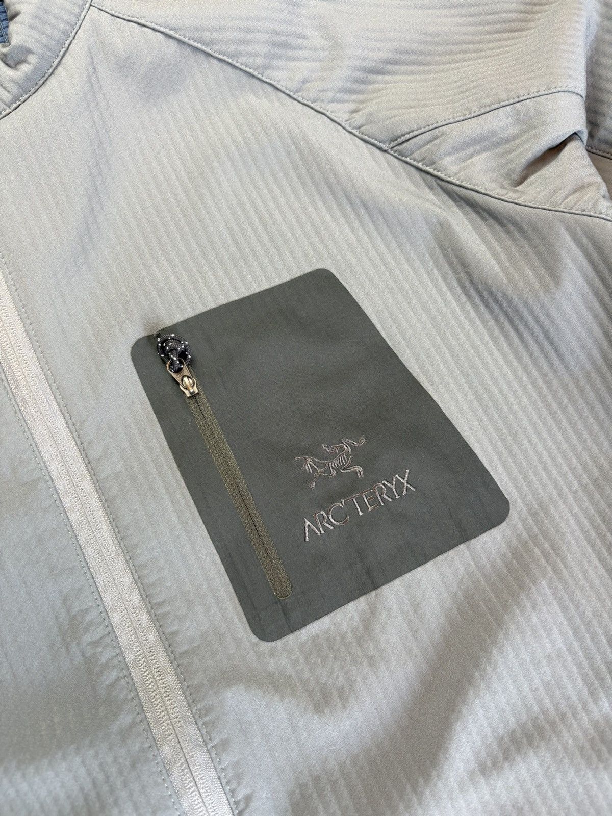 Arc'teryx Vintage Arc'teryx Gore-Tex Soft Shell Lined Jacket Canada Size US L / EU 52-54 / 3 - 3 Thumbnail