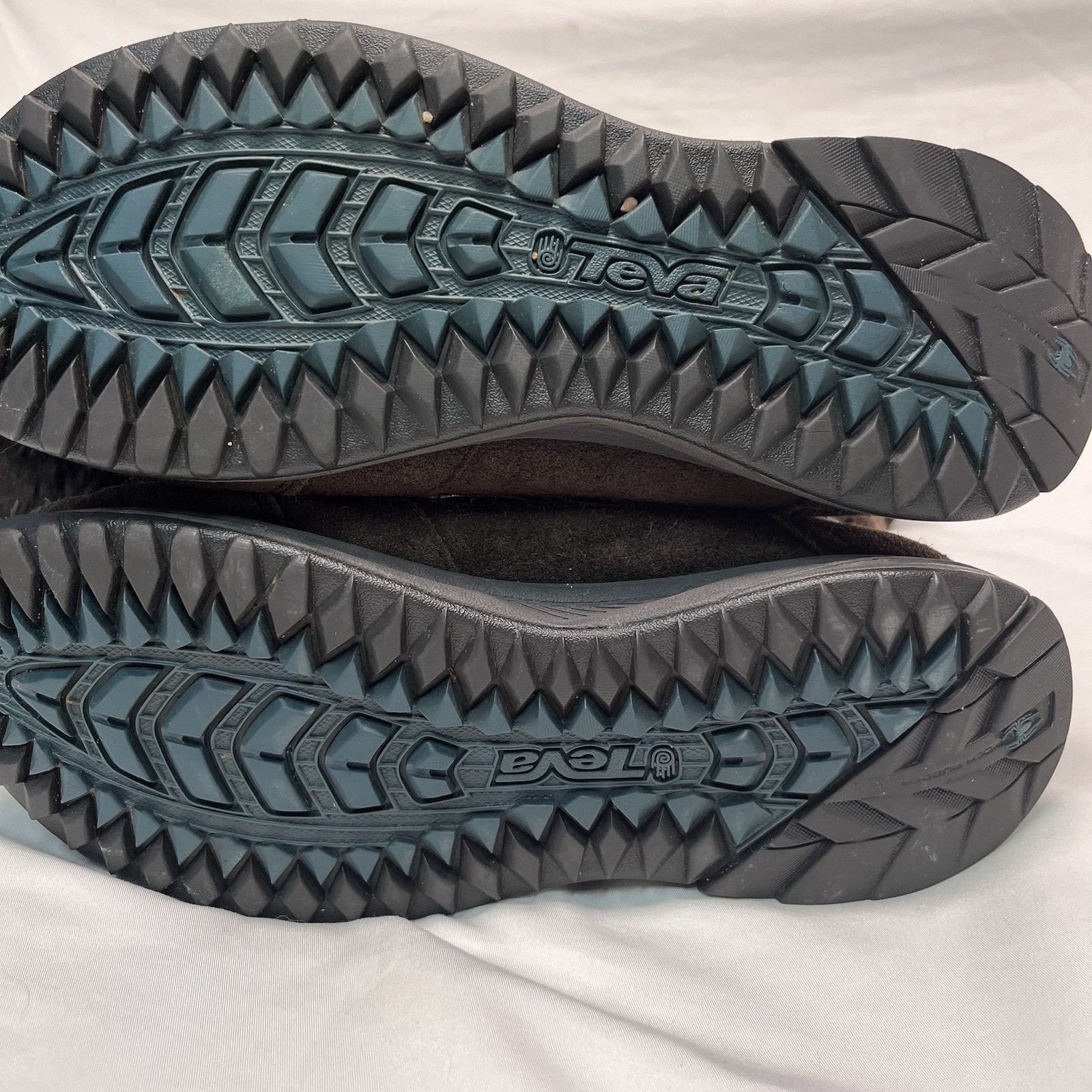 Teva Lenawee Leather Waterproof Tall Womens Winter Boots Size US 7.5 / IT 37.5 - 4 Thumbnail