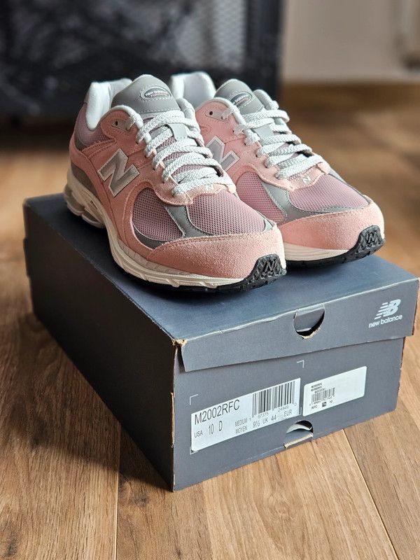 New Balance New Balance 2002r 44 Size US 11 / EU 44 - 2 Thumbnail