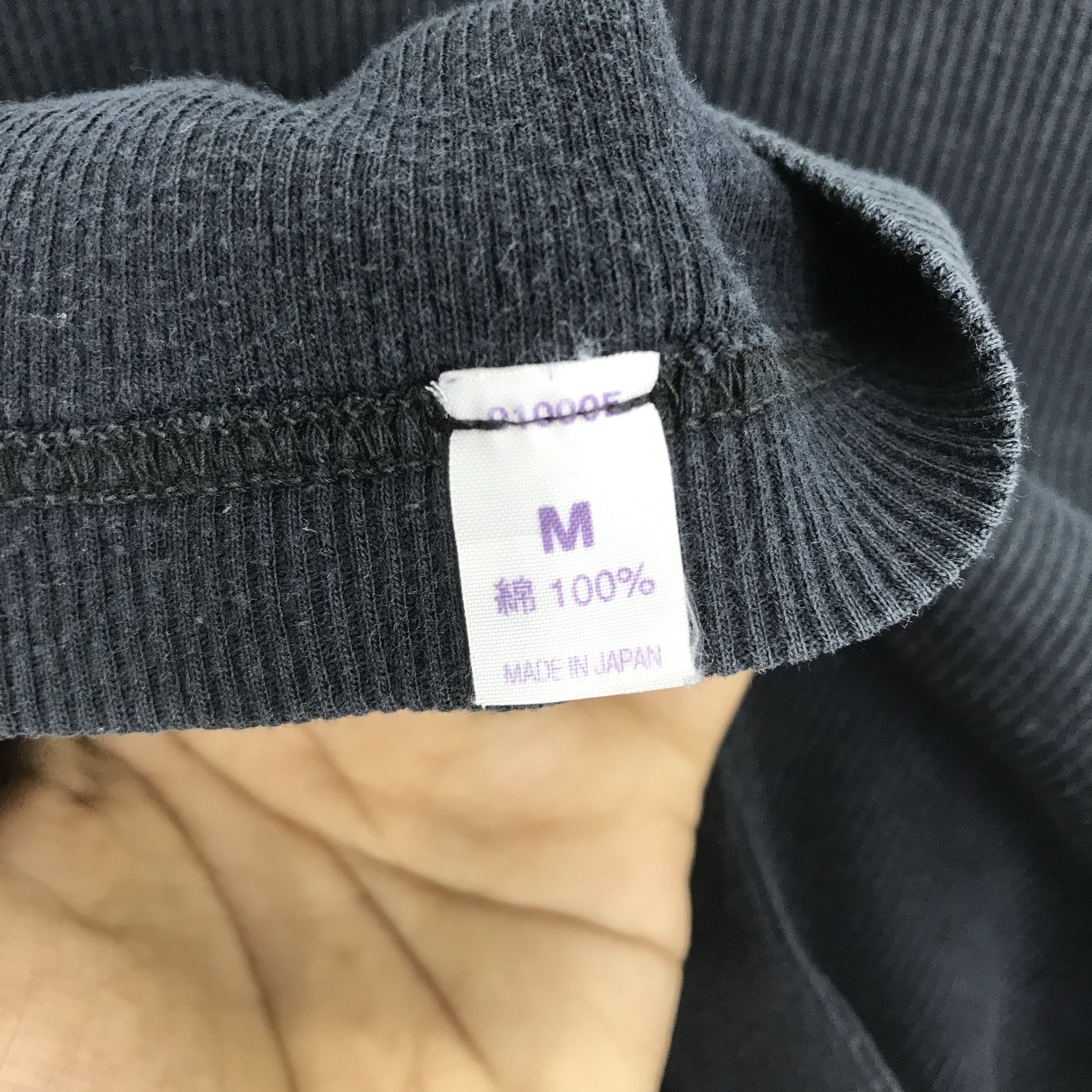 Helmut Lang Vintage Helmut Lang Stretchable Plain Long Sleeve T shirt Size US S / EU 44-46 / 1 - 7 Thumbnail